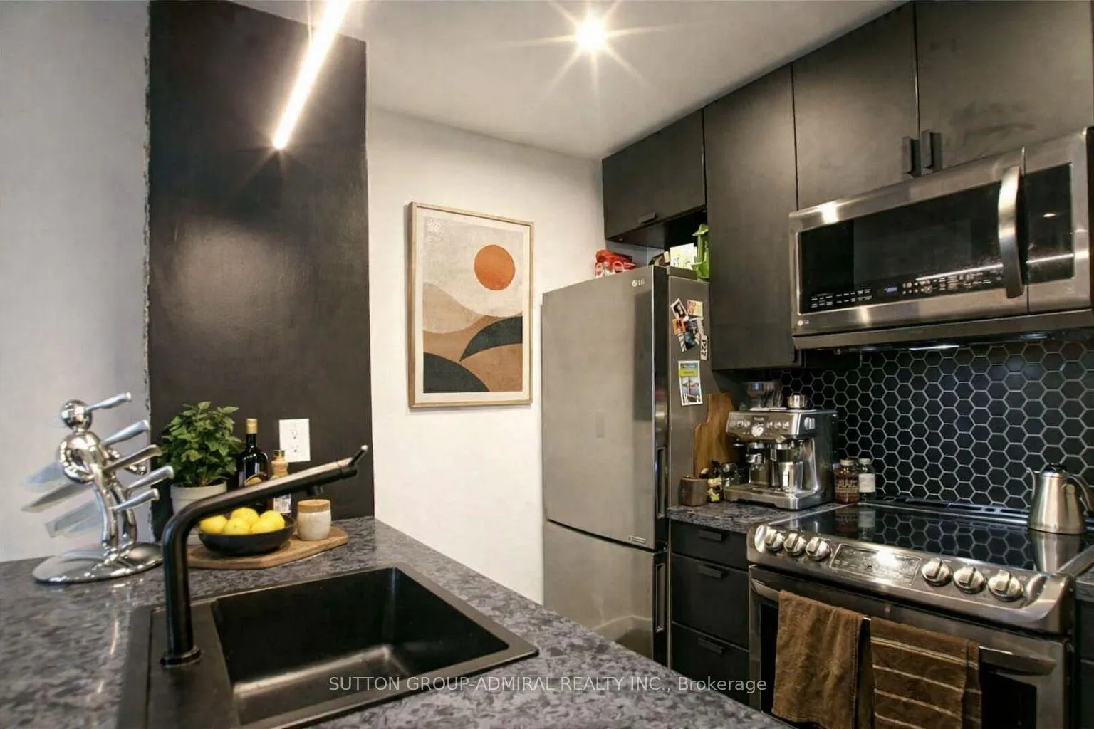 Photo 5 of Unit Main Floor, 177 Logan Avenue, Toronto, South Riverdale — HOMEH