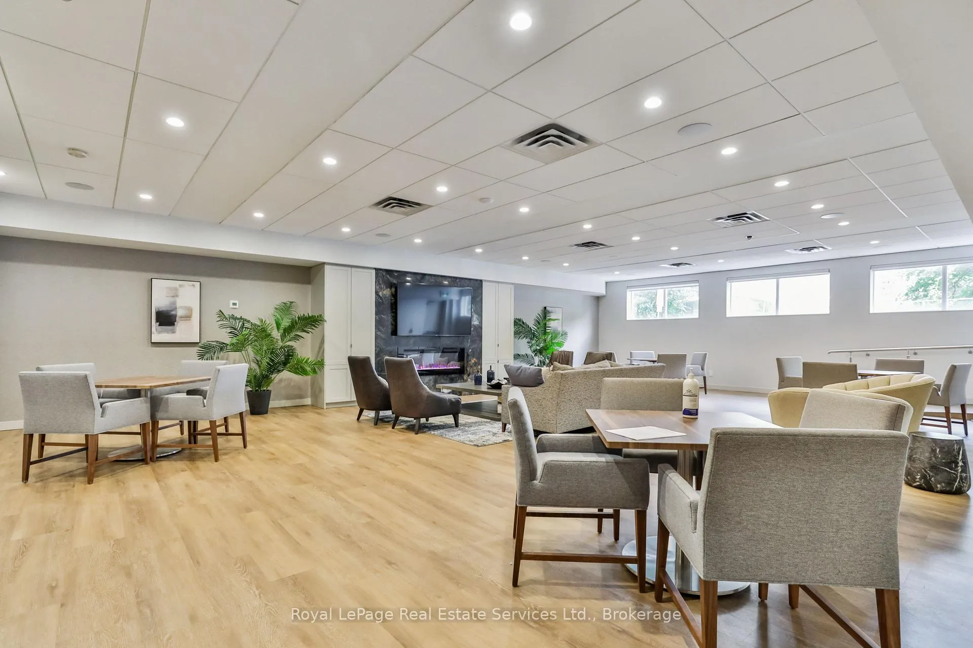 Photo 25 of Unit 1807, 30 Gloucester Street, Toronto, Church-Yonge Corridor — HOMEH