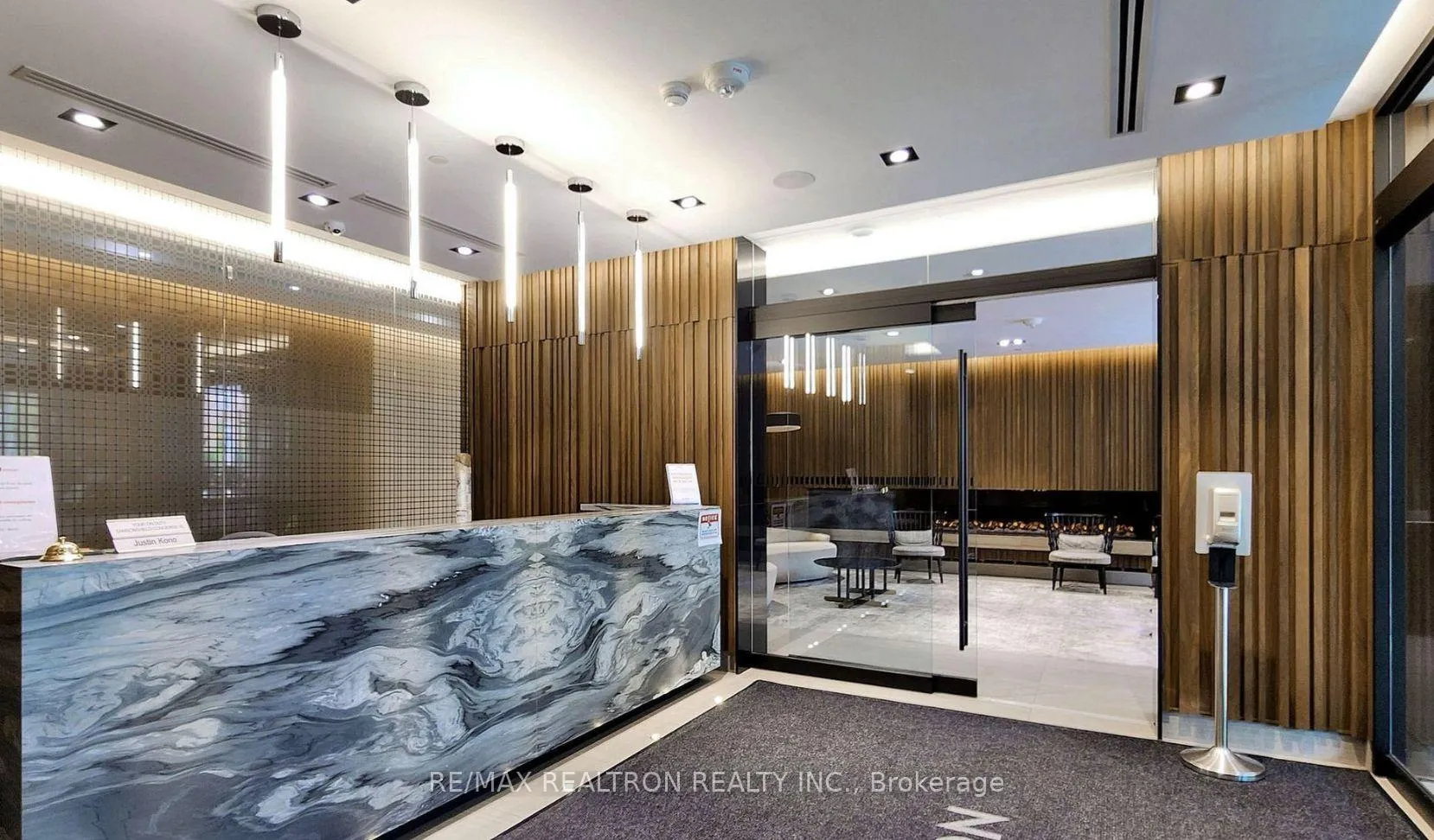 Photo 5 of Unit 3202, 125 Redpath Avenue, Toronto, Mount Pleasant West — HOMEH
