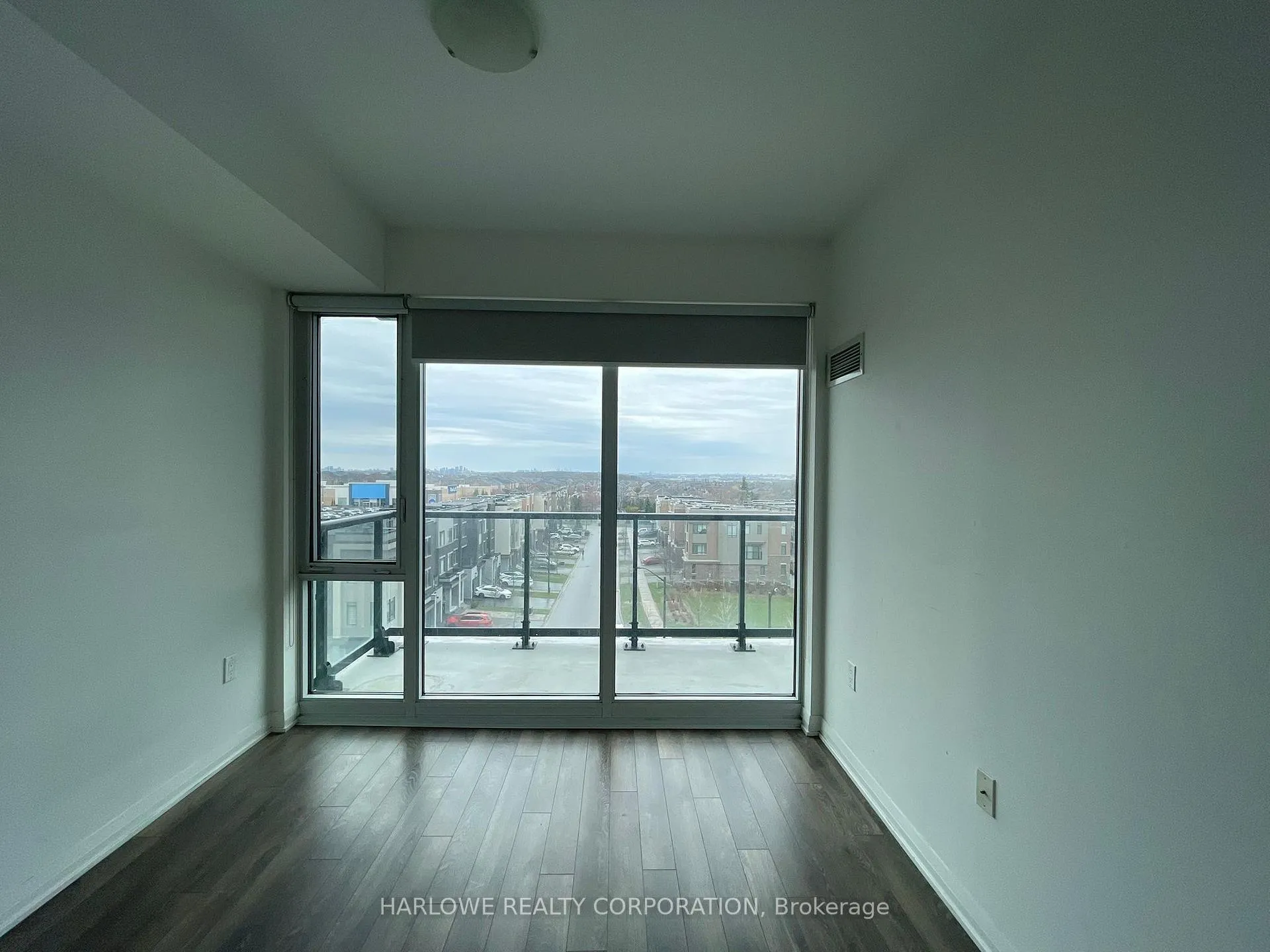 Photo 3 of Unit 509, 99 Eagle Rock Way, Vaughan, Rural Vaughan — HOMEH