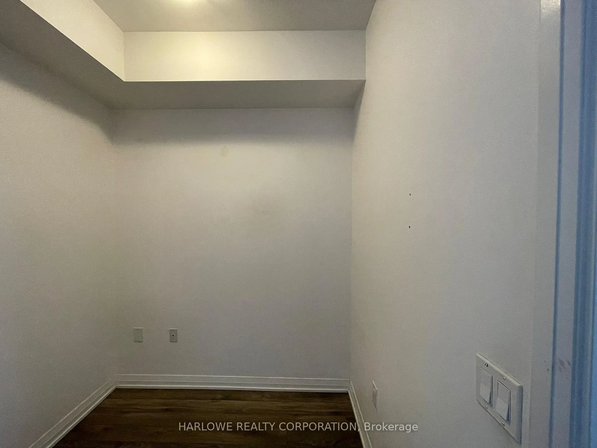 Photo 4 of Unit 509, 99 Eagle Rock Way, Vaughan, Rural Vaughan — HOMEH