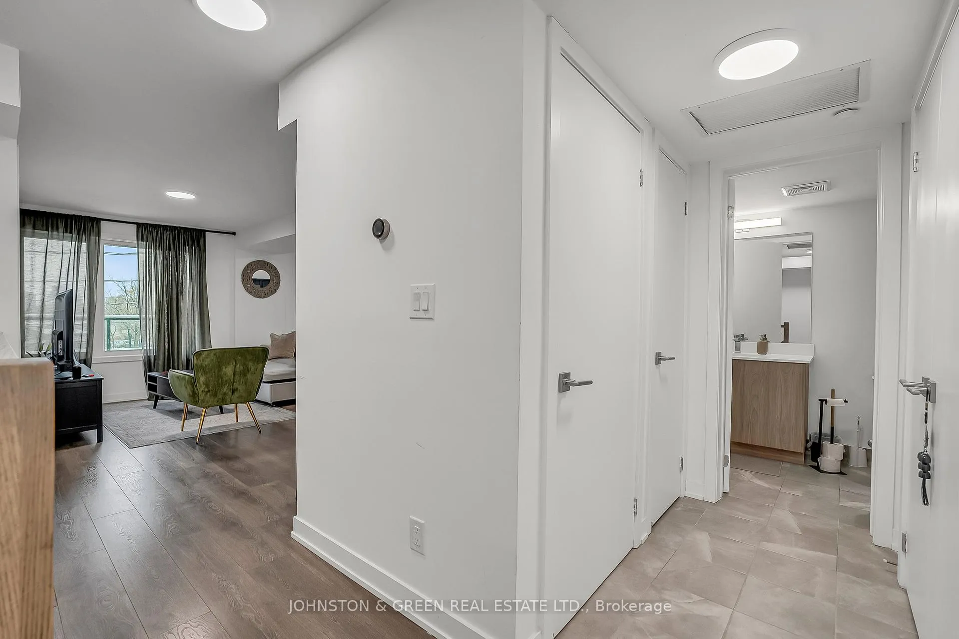 Photo 3 of Unit 1, 1499 O'Connor Drive, Toronto, O'Connor-Parkview — HOMEH