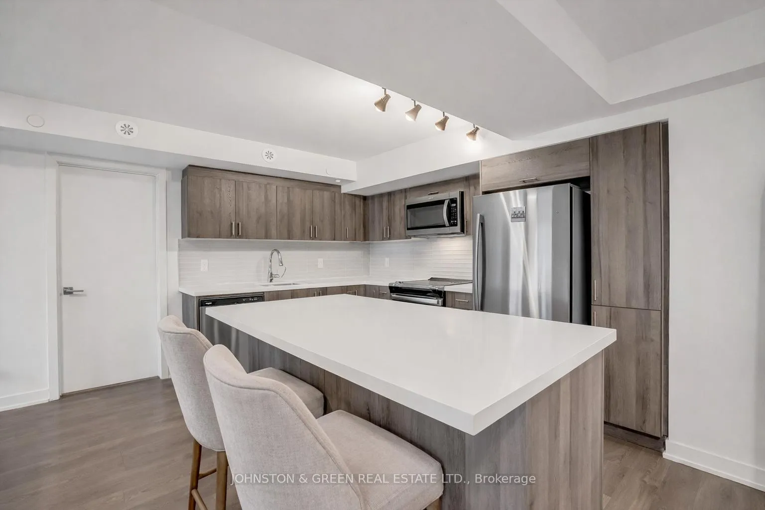 Photo 4 of Unit 1, 1499 O'Connor Drive, Toronto, O'Connor-Parkview — HOMEH