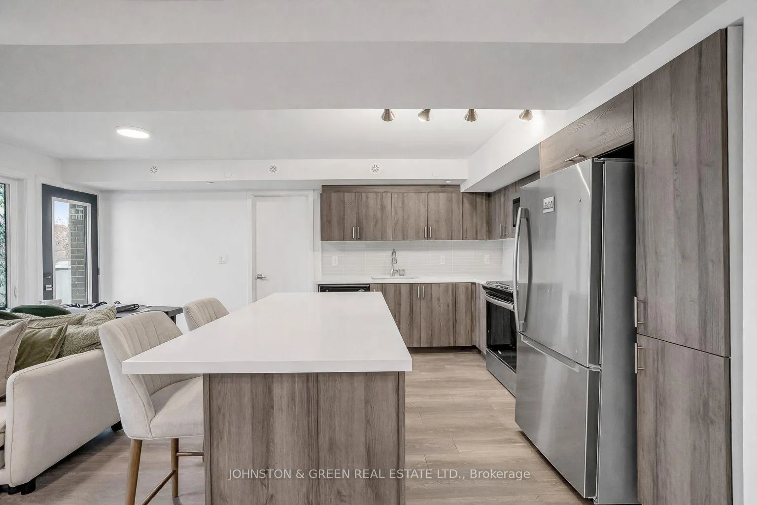 Photo 5 of Unit 1, 1499 O'Connor Drive, Toronto, O'Connor-Parkview — HOMEH