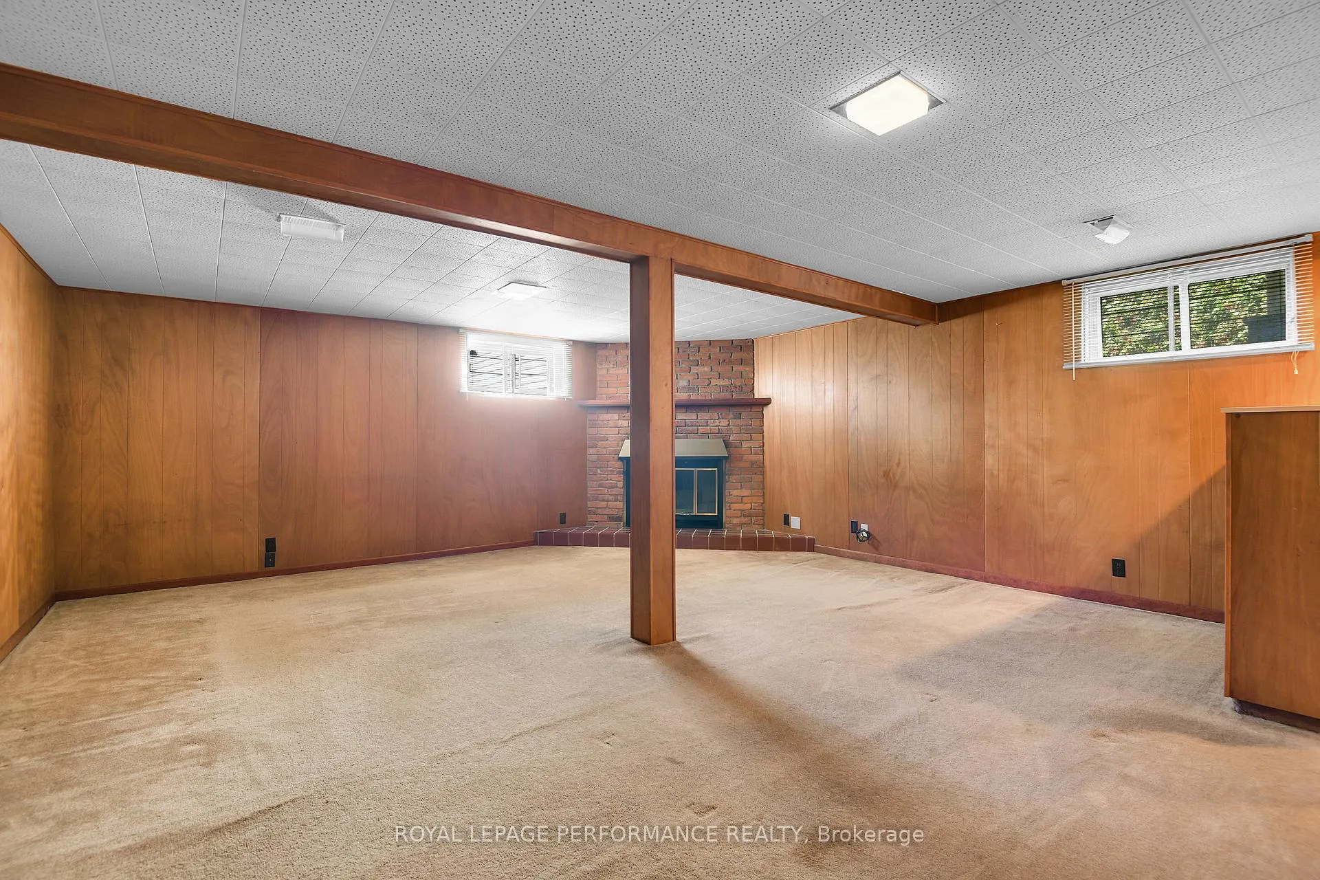 Photo 29 of 1582 Digby Street, Ottawa, Riverview Park — HOMEH
