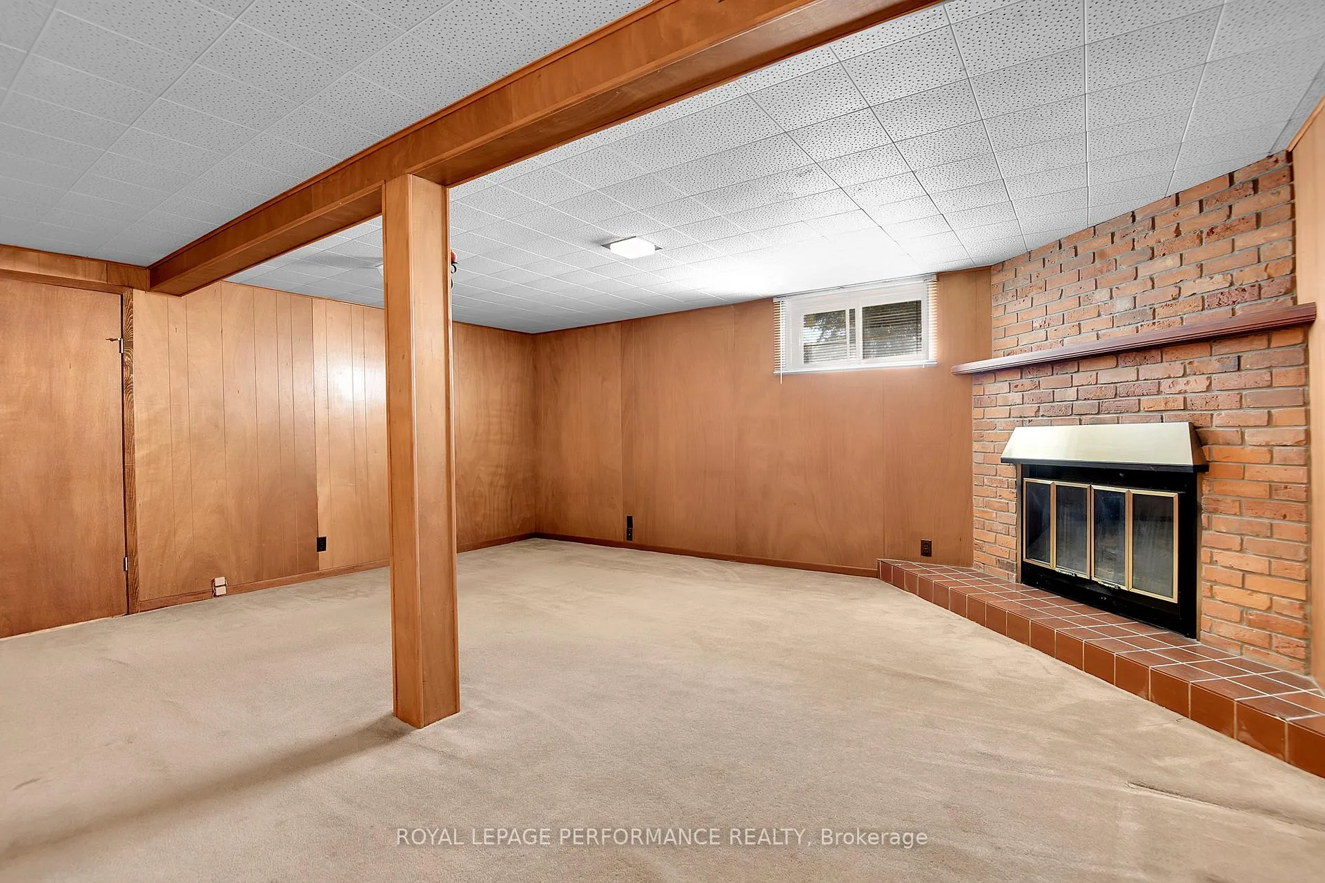 Photo 31 of 1582 Digby Street, Ottawa, Riverview Park — HOMEH