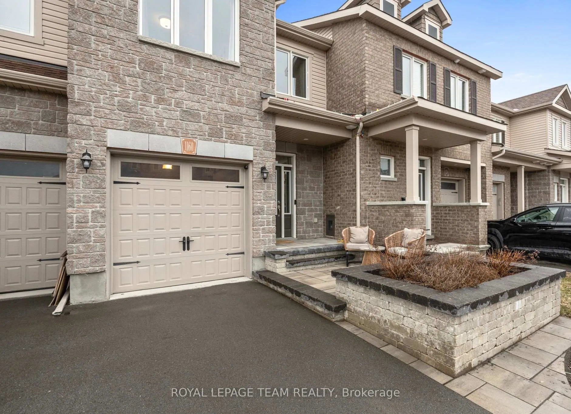 Photo 2 of 1160 Beckett Crescent, Ottawa, Stittsville (South) — HOMEH