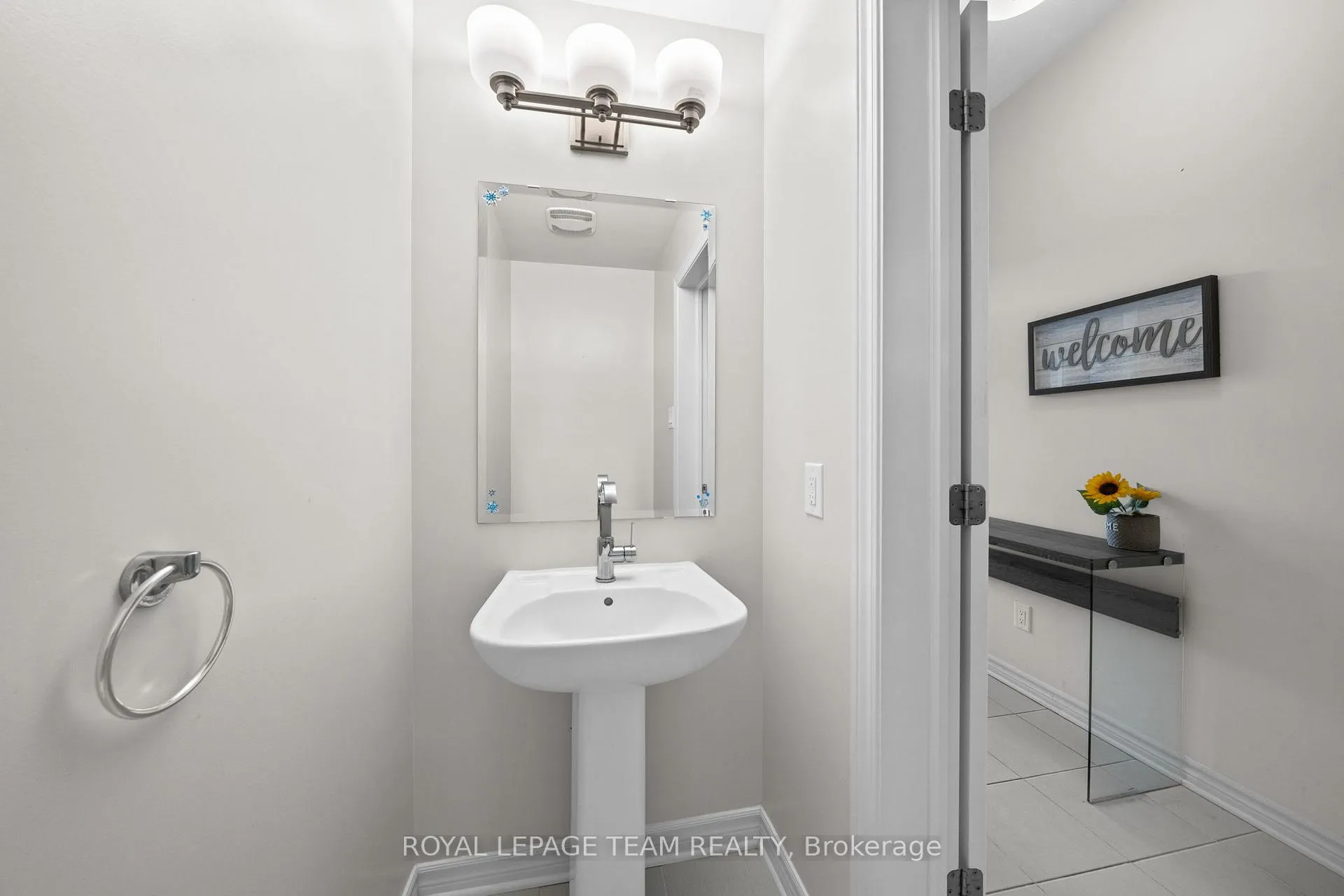 Photo 15 of 1160 Beckett Crescent, Ottawa, Stittsville (South) — HOMEH