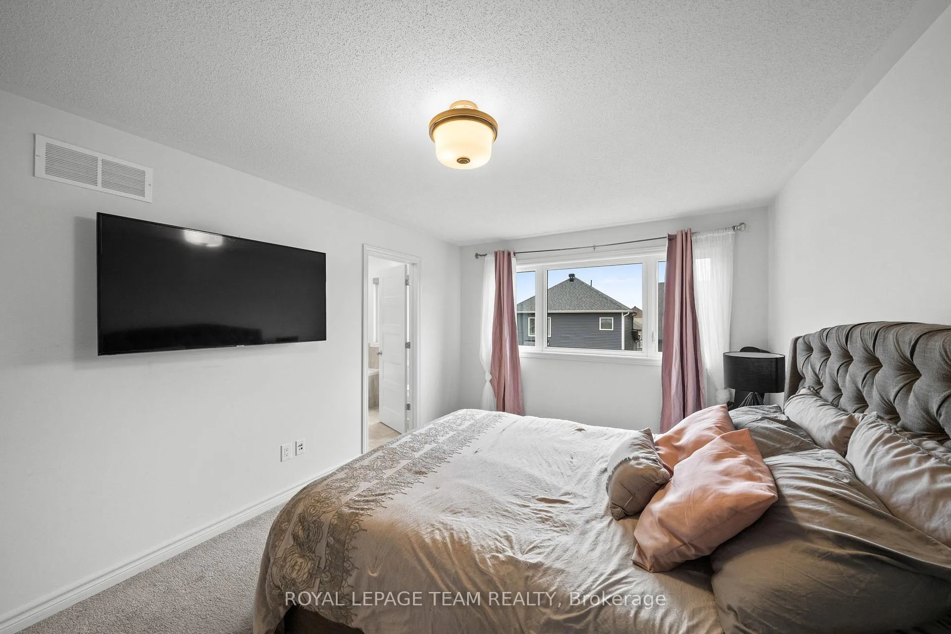 Photo 21 of 1160 Beckett Crescent, Ottawa, Stittsville (South) — HOMEH