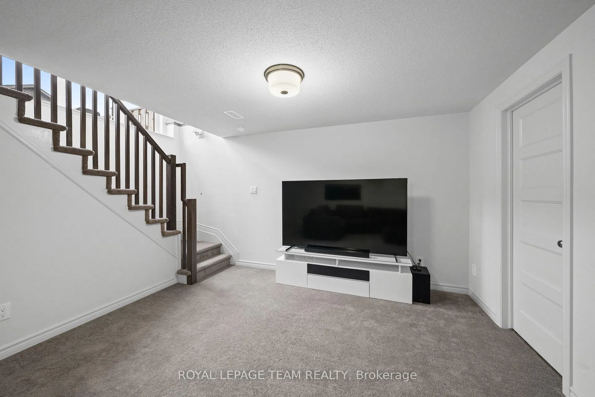 Photo 36 of 1160 Beckett Crescent, Ottawa, Stittsville (South) — HOMEH