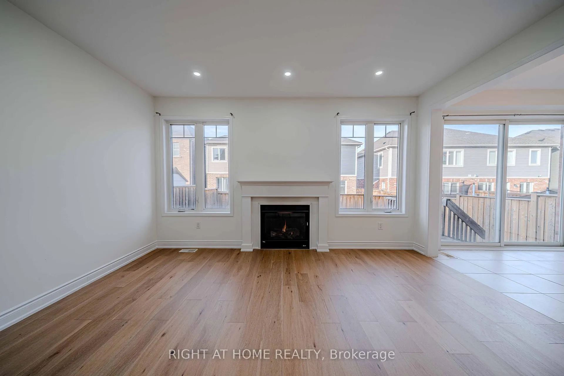 Photo 15 of 3 Leadenhall Road, Brampton, Northwest Brampton — HOMEH