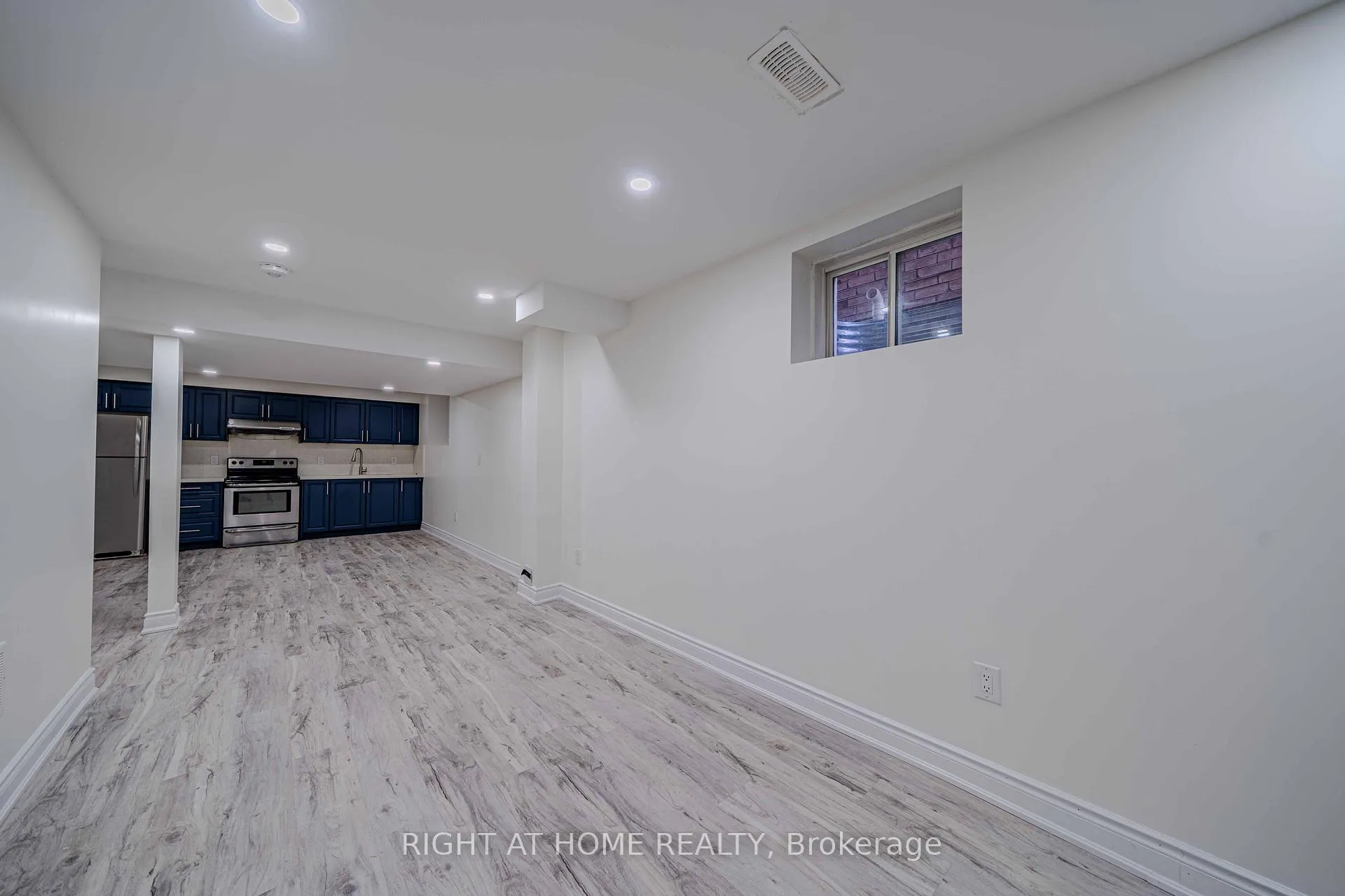 Photo 40 of 3 Leadenhall Road, Brampton, Northwest Brampton — HOMEH