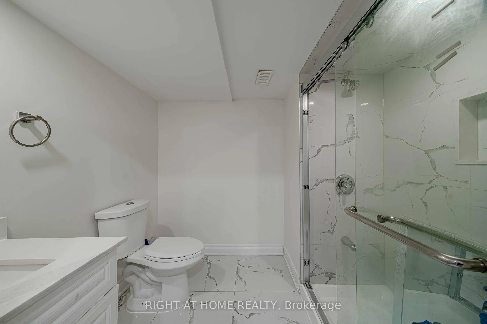 Photo 45 of 3 Leadenhall Road, Brampton, Northwest Brampton — HOMEH