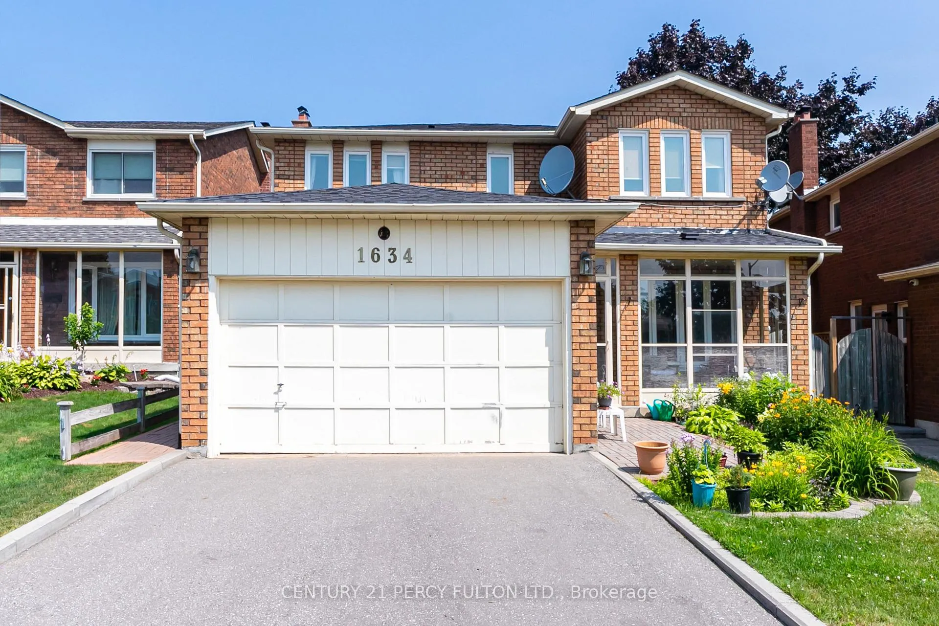 Photo 2 of 1634 Beaton Way, Pickering, Brock Ridge — HOMEH