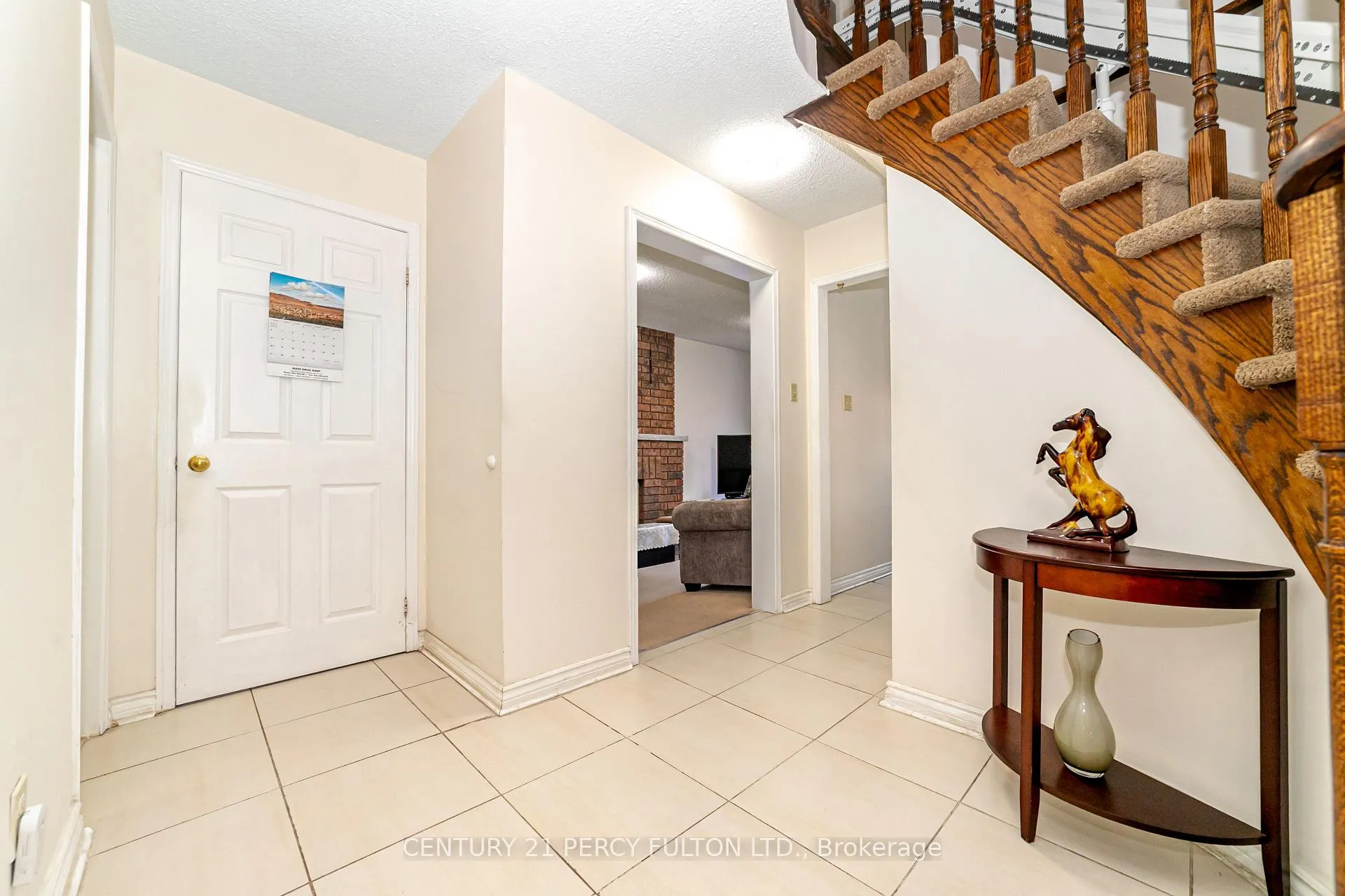 Photo 6 of 1634 Beaton Way, Pickering, Brock Ridge — HOMEH