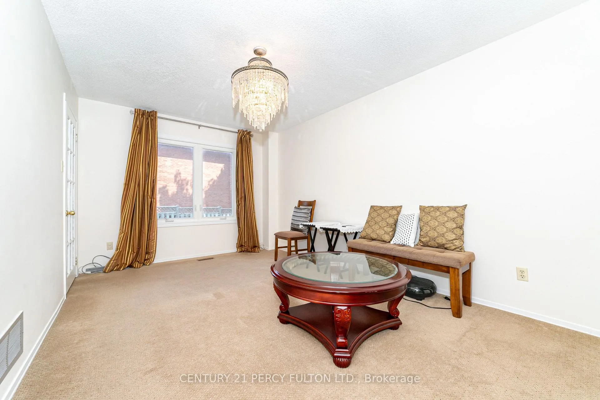 Photo 10 of 1634 Beaton Way, Pickering, Brock Ridge — HOMEH