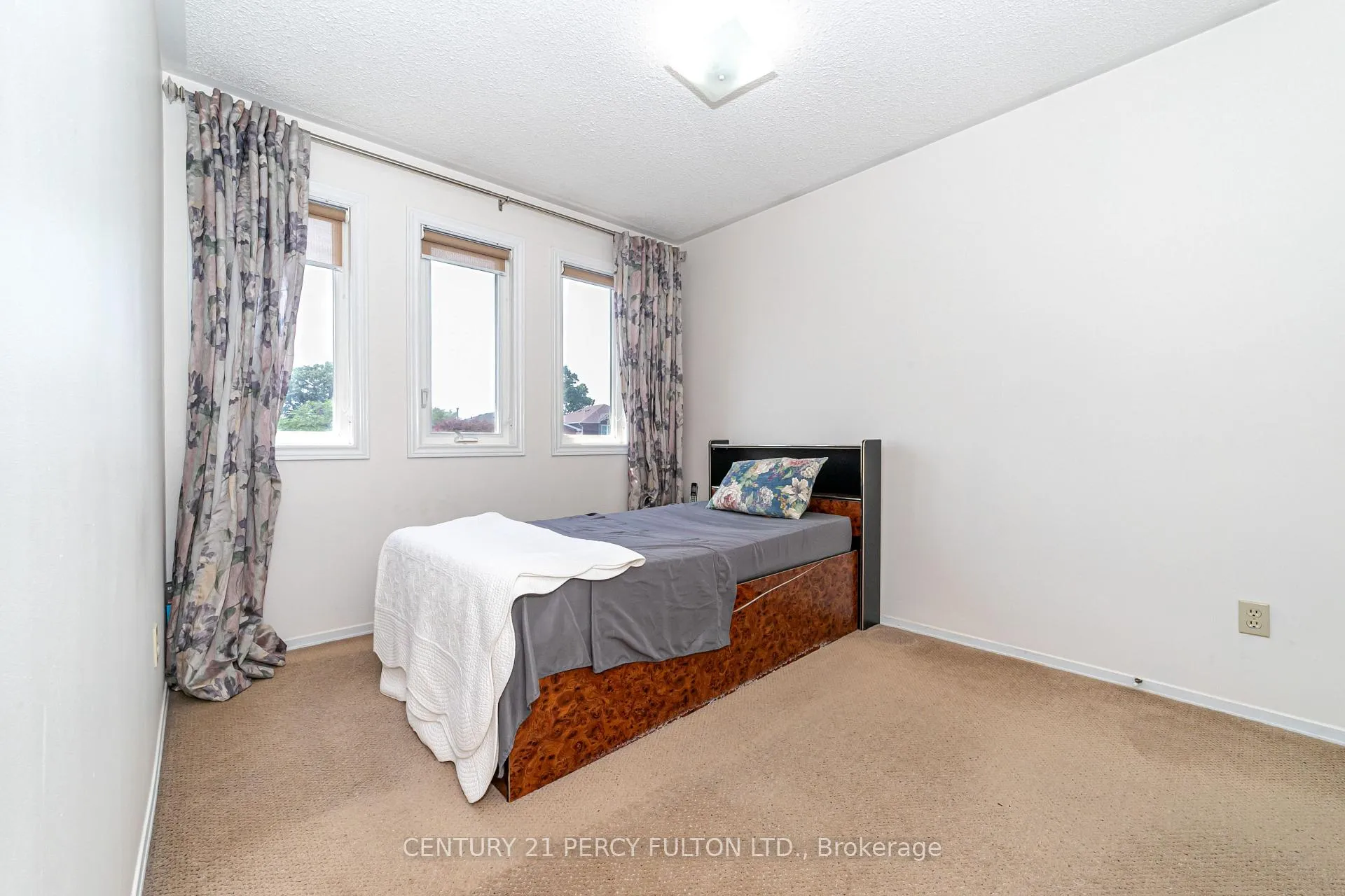 Photo 26 of 1634 Beaton Way, Pickering, Brock Ridge — HOMEH