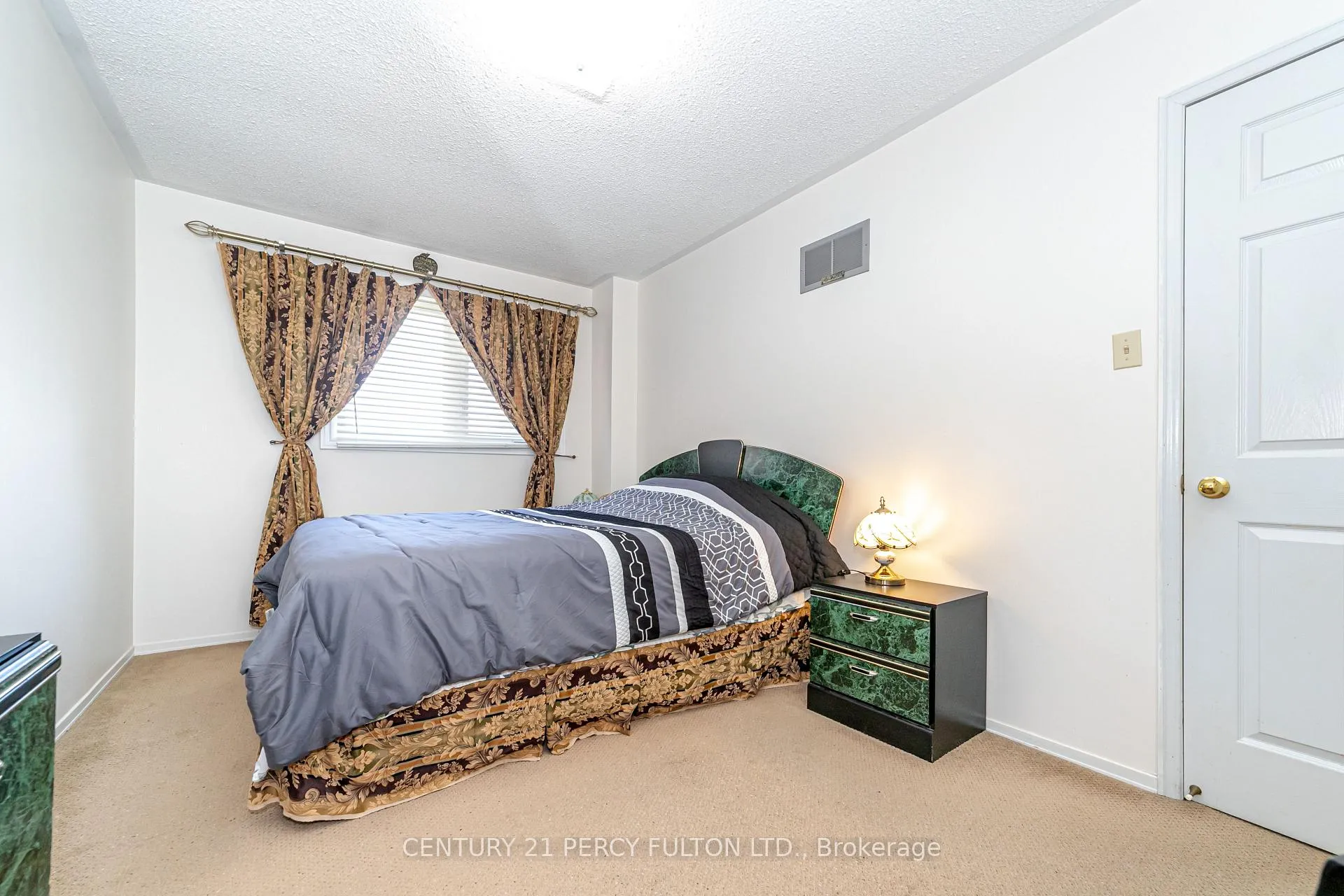 Photo 30 of 1634 Beaton Way, Pickering, Brock Ridge — HOMEH