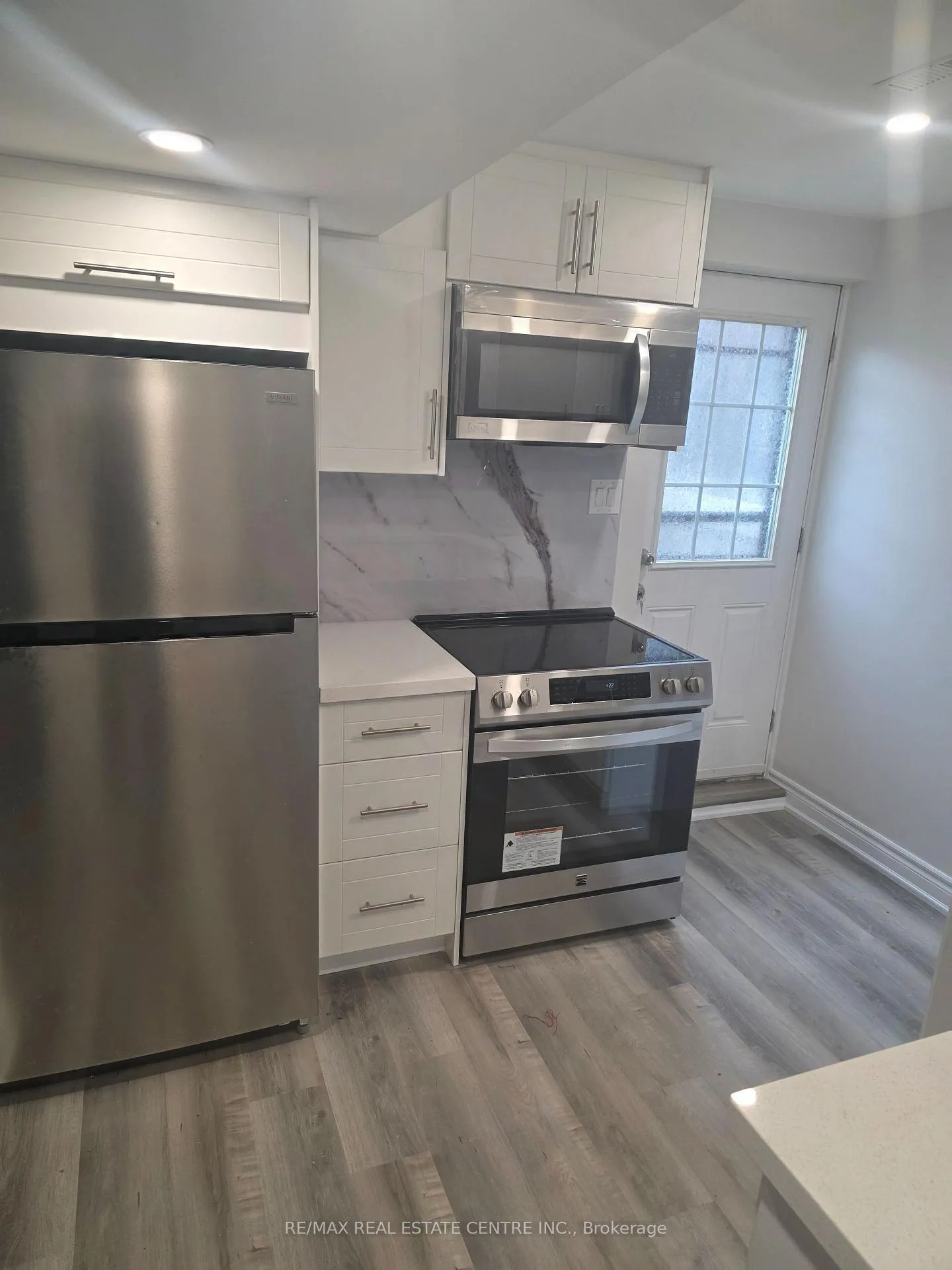 Photo 2 of 60 Beston Drive, Hamilton, Lisgar — HOMEH