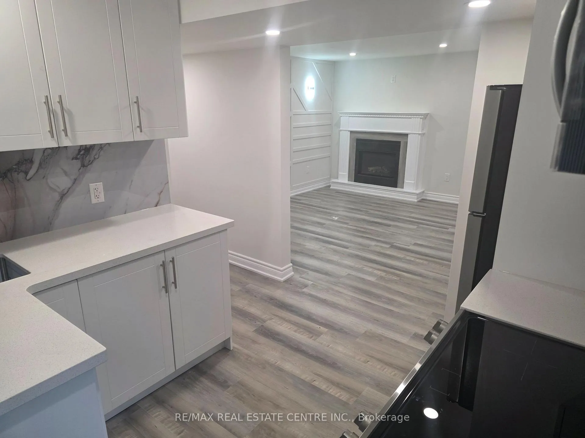 Photo 4 of 60 Beston Drive, Hamilton, Lisgar — HOMEH