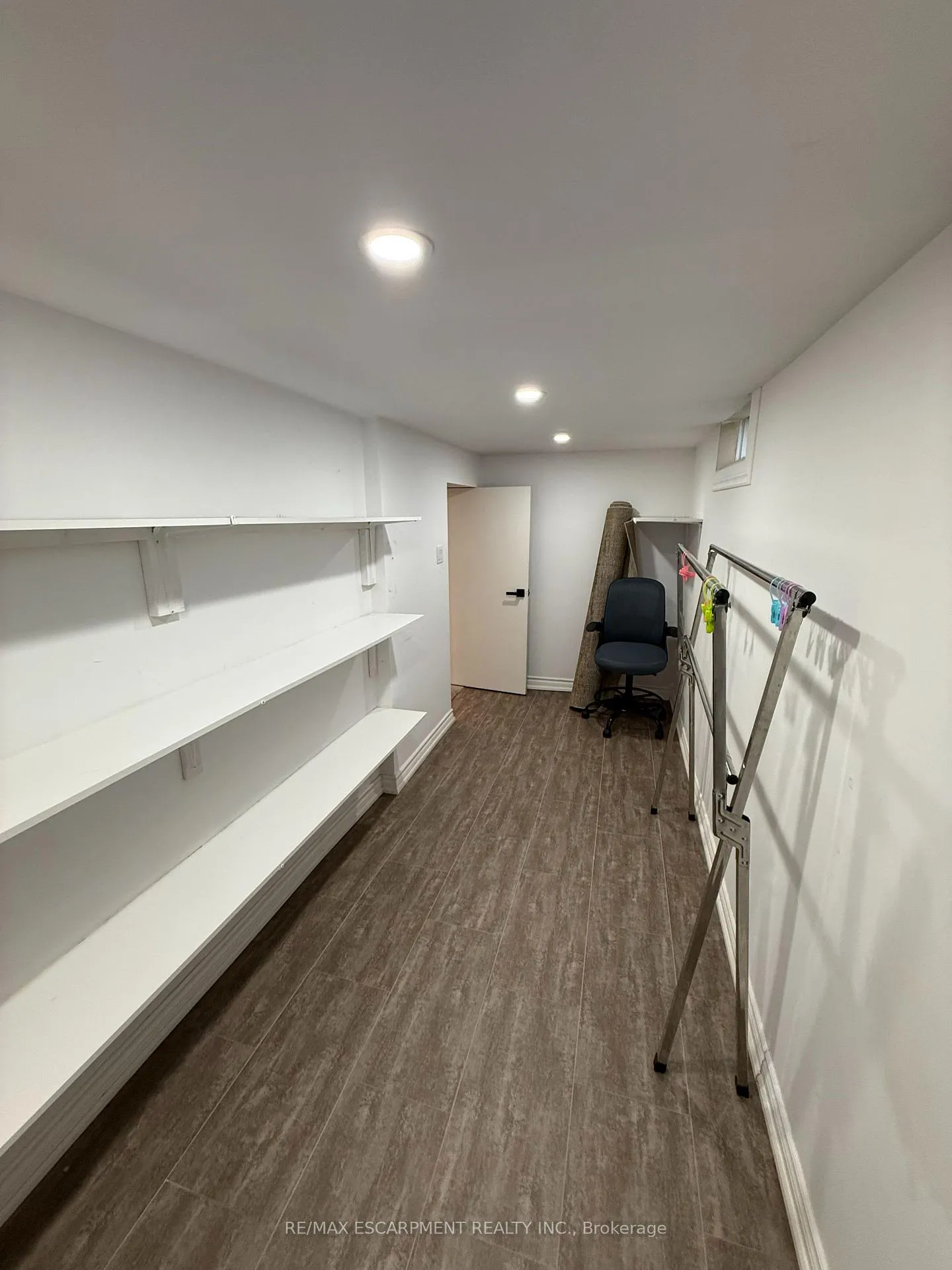 Photo 21 of Unit Basement, 79 Castlefield Drive, Hamilton, Hampton Heights — HOMEH