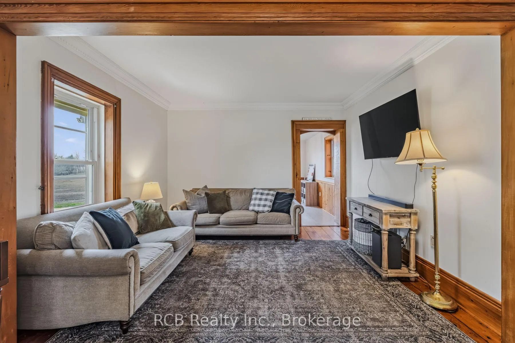 Photo 18 of 3531 Governors Road, Hamilton, Rural Flamborough — HOMEH