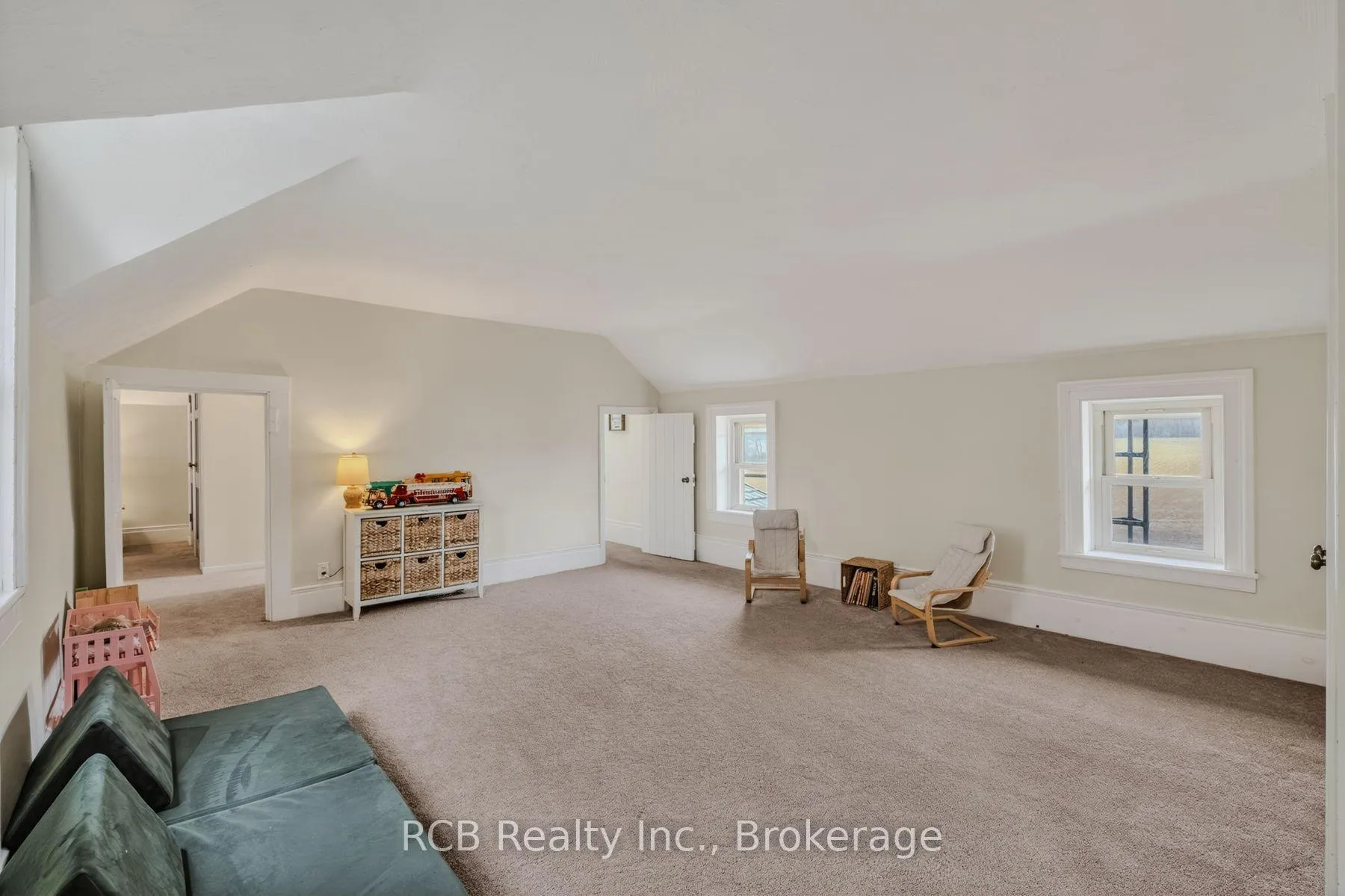 Photo 29 of 3531 Governors Road, Hamilton, Rural Flamborough — HOMEH