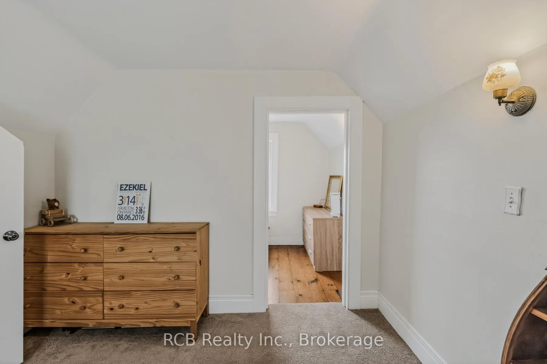 Photo 31 of 3531 Governors Road, Hamilton, Rural Flamborough — HOMEH