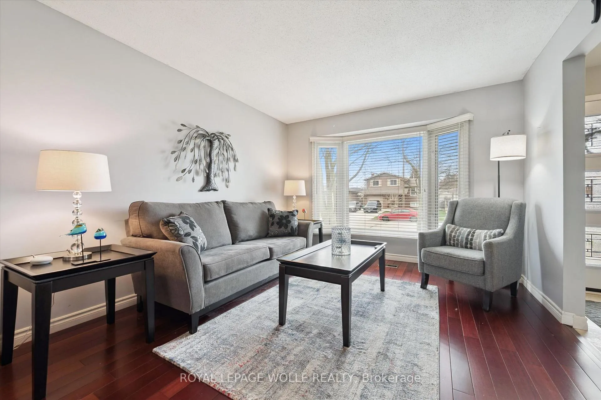 Photo 9 of 52 Tuerr Drive, Kitchener — HOMEH