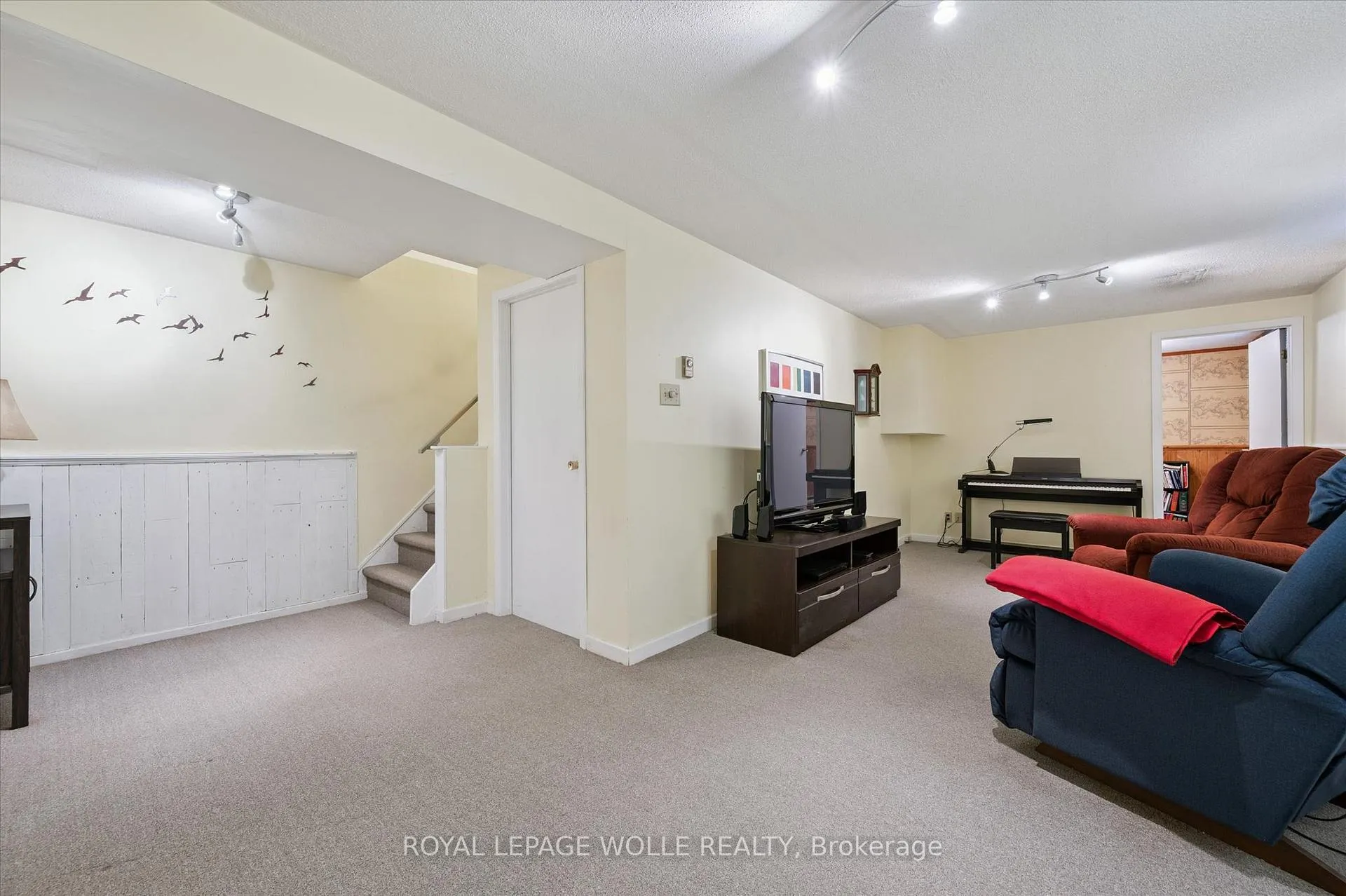 Photo 31 of 52 Tuerr Drive, Kitchener — HOMEH