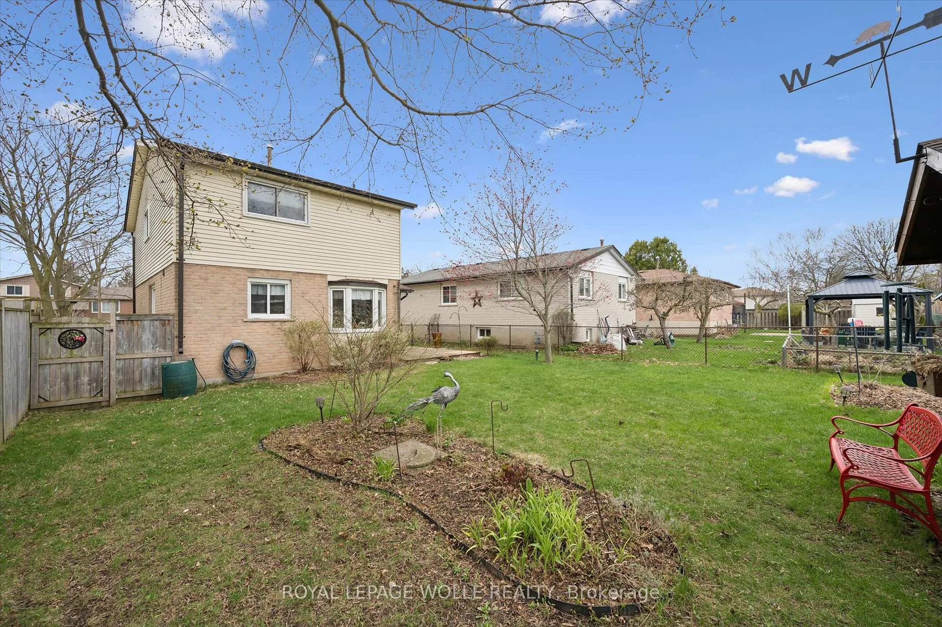 Photo 40 of 52 Tuerr Drive, Kitchener — HOMEH