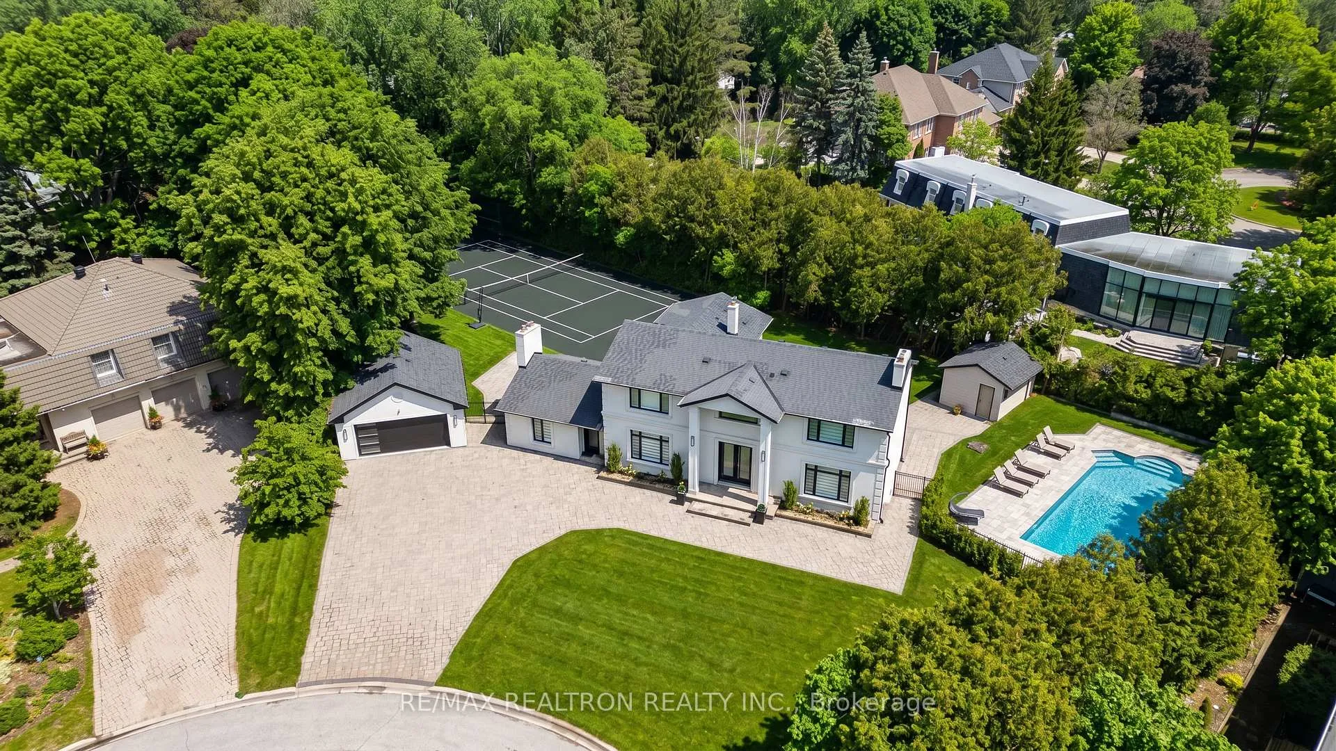 Photo 1 of 3 Rosea Court, Markham, Bayview Glen — HOMEH