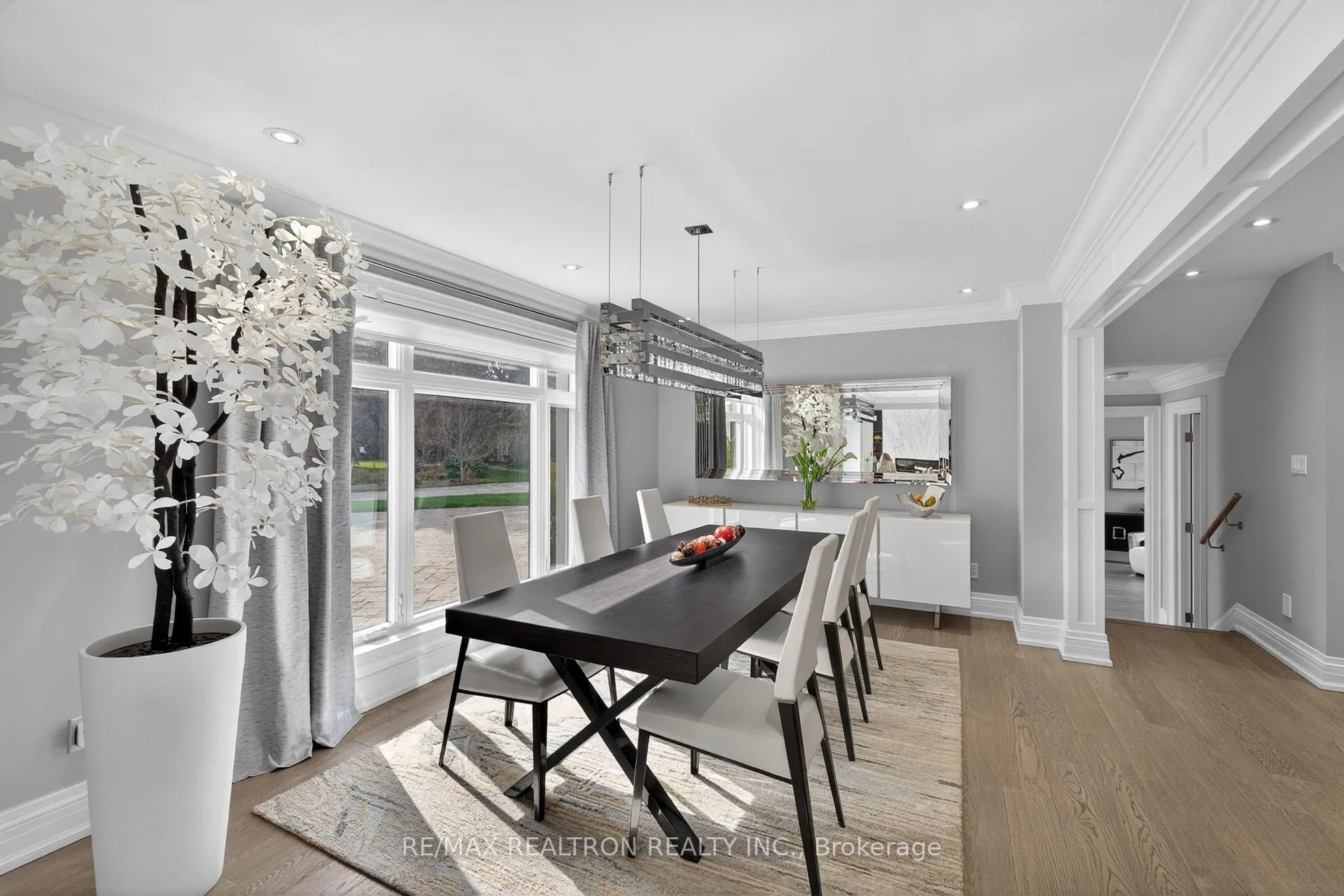 Photo 10 of 3 Rosea Court, Markham, Bayview Glen — HOMEH