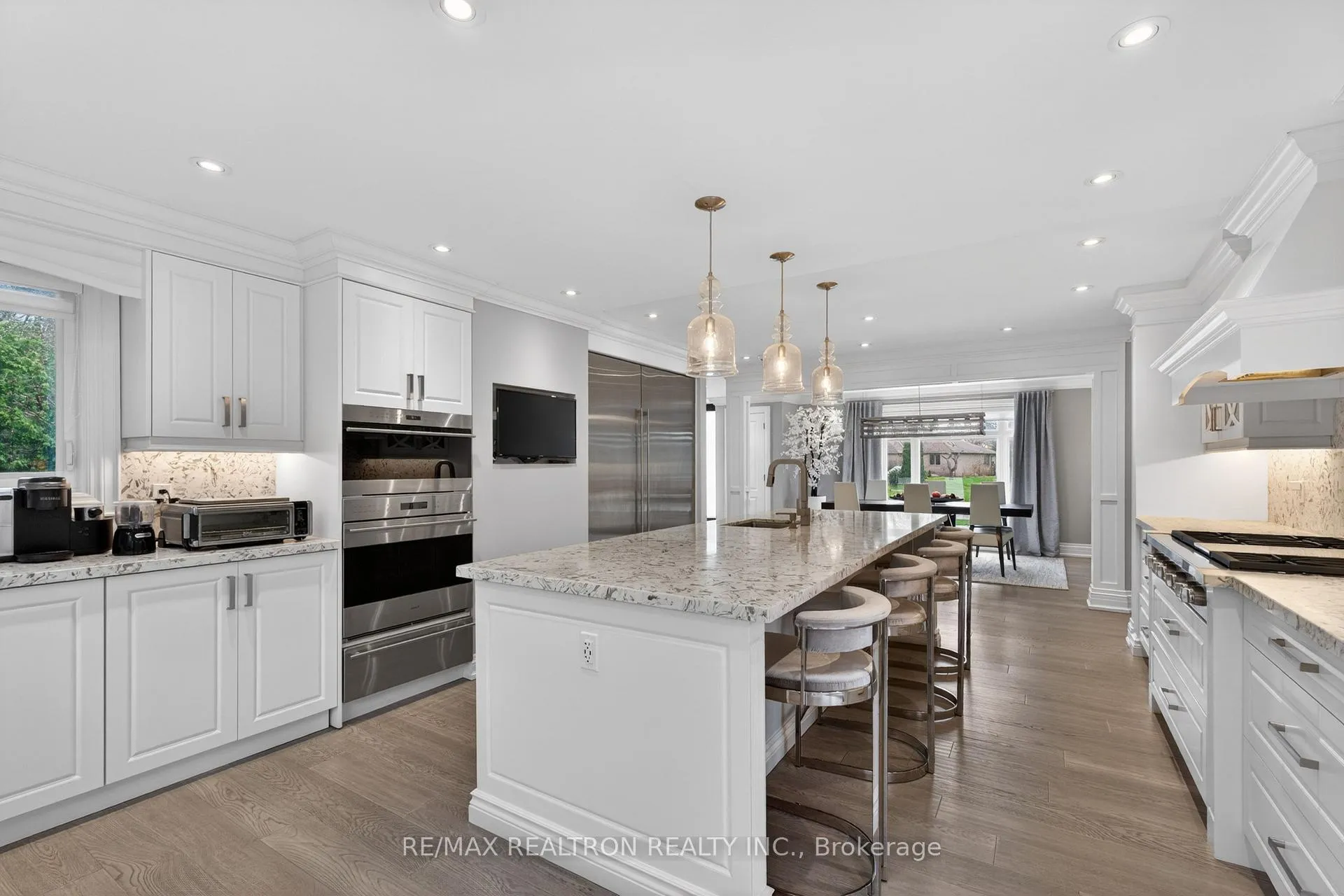 Photo 16 of 3 Rosea Court, Markham, Bayview Glen — HOMEH