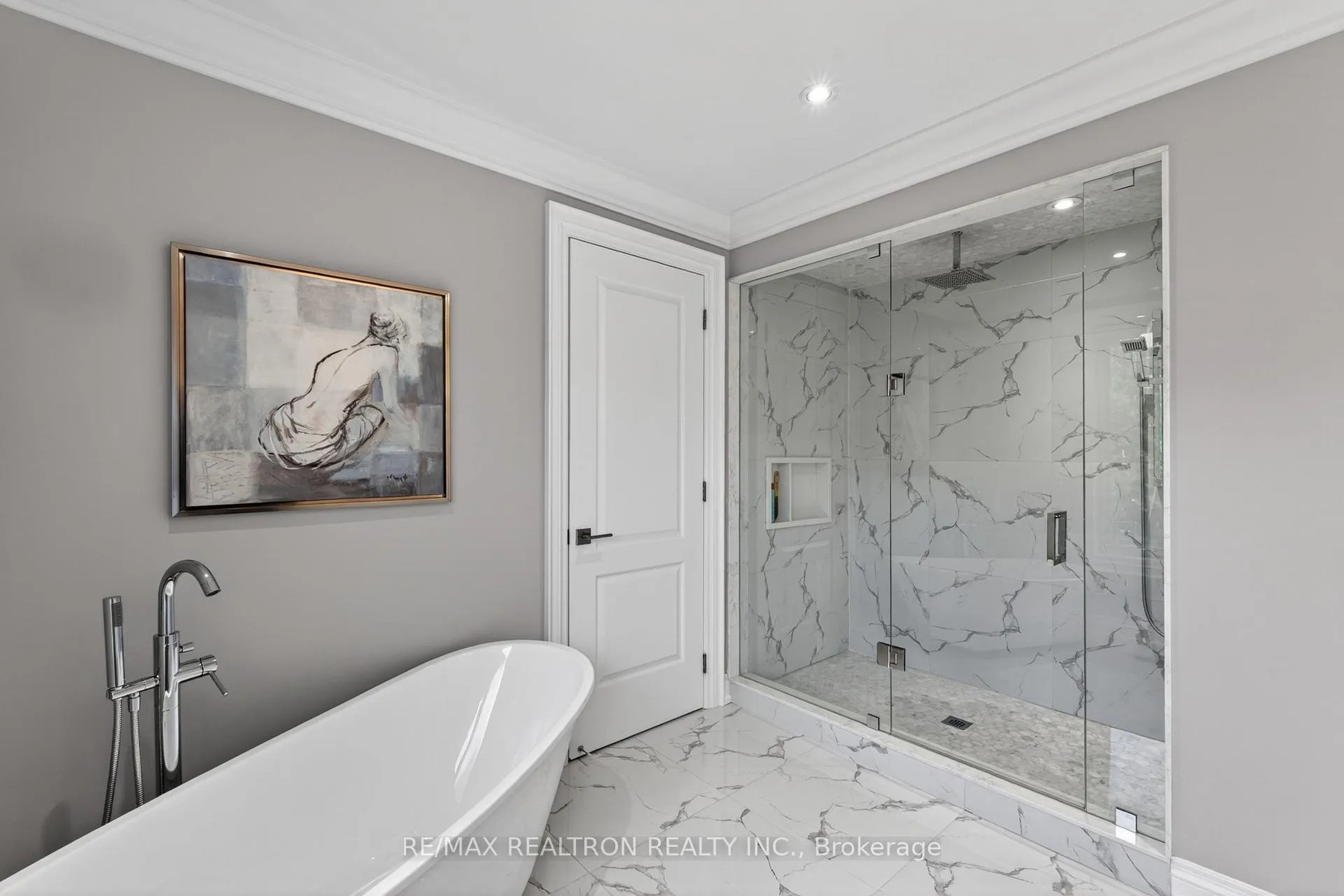Photo 26 of 3 Rosea Court, Markham, Bayview Glen — HOMEH