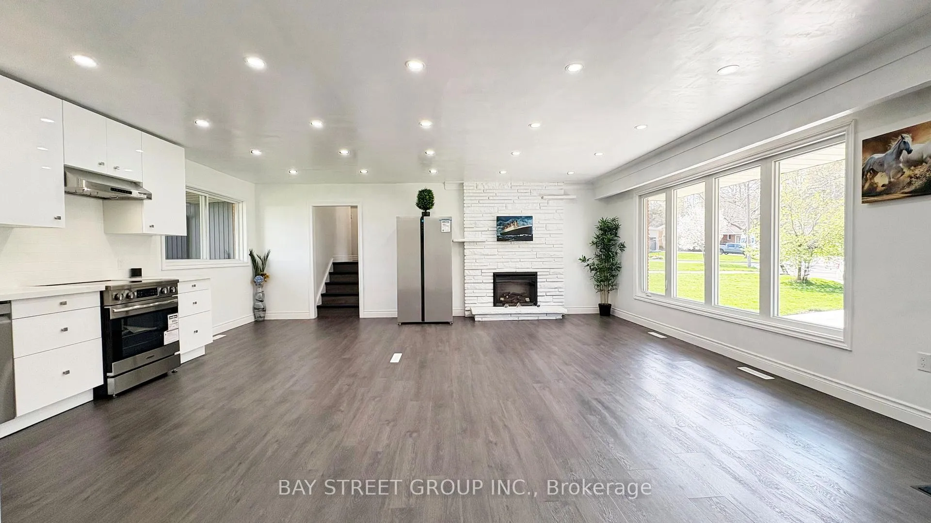 Photo 6 of 23 Glenbarr Road, St. Catharines, Glendale/Glenridge — HOMEH