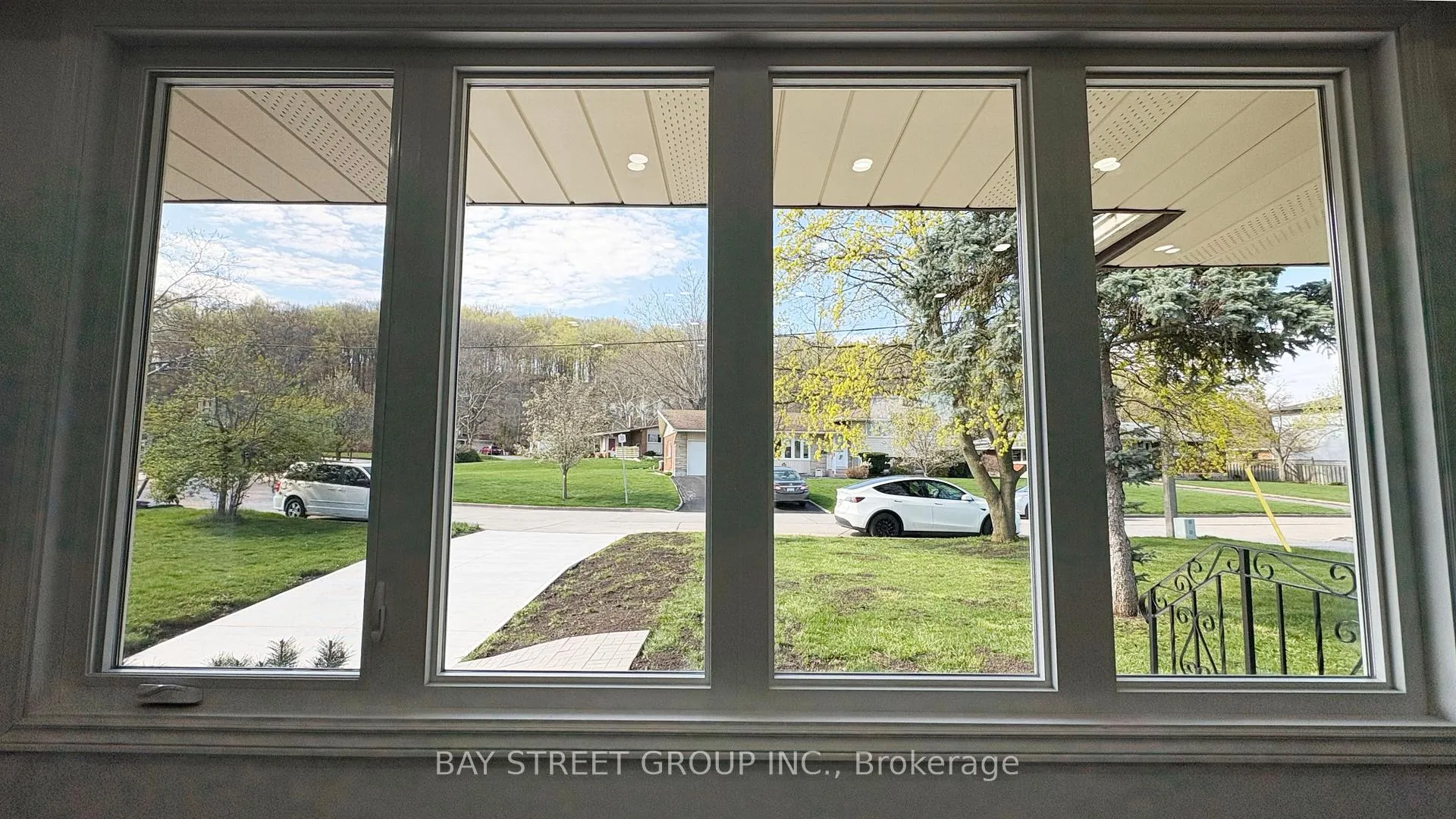 Photo 13 of 23 Glenbarr Road, St. Catharines, Glendale/Glenridge — HOMEH