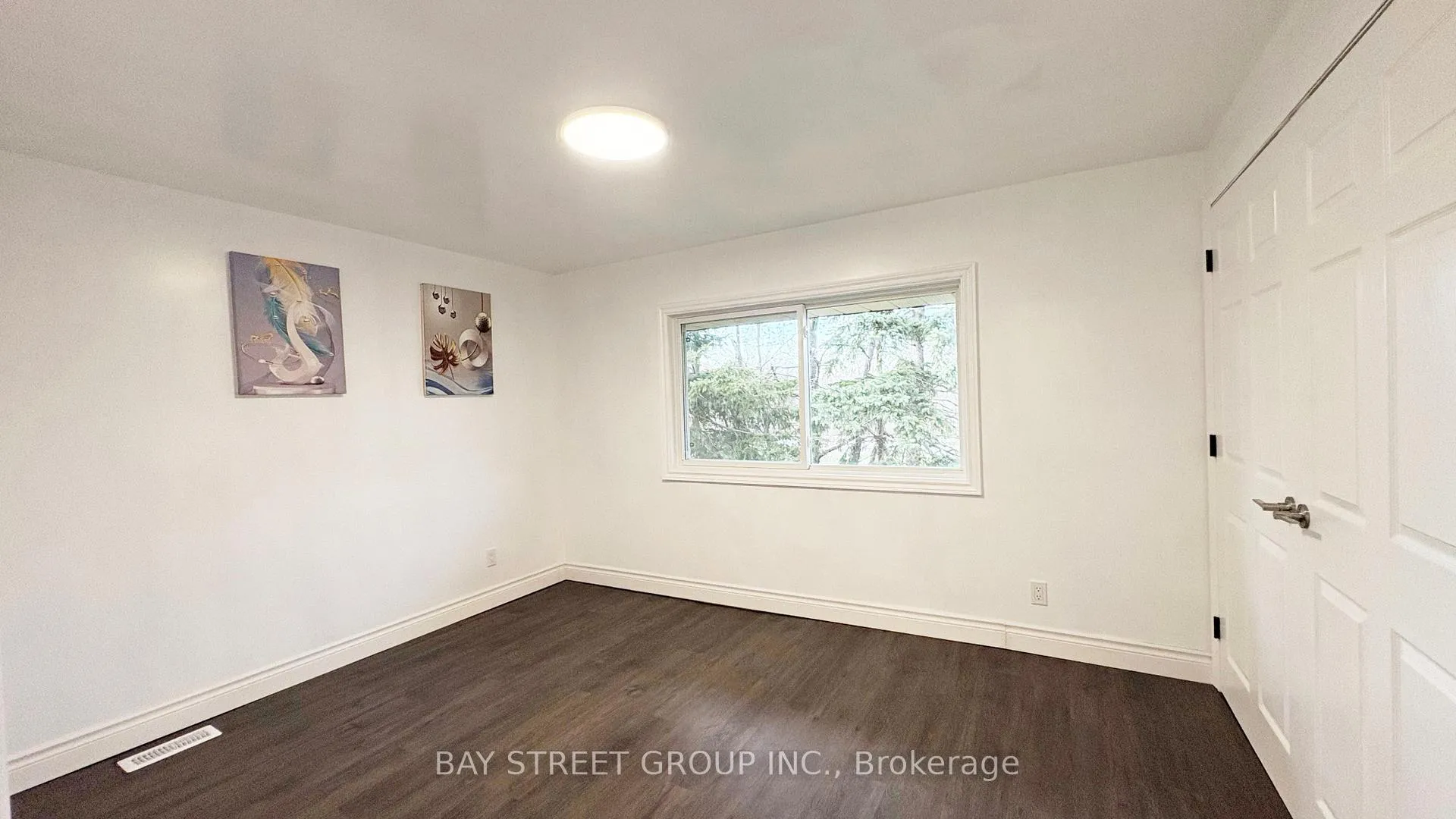Photo 18 of 23 Glenbarr Road, St. Catharines, Glendale/Glenridge — HOMEH