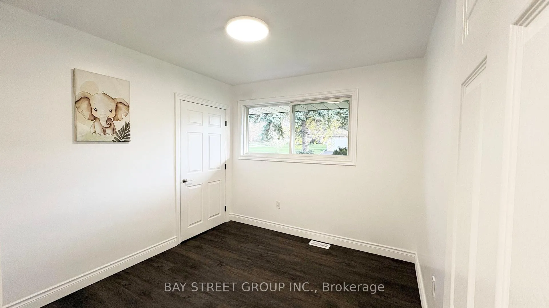 Photo 24 of 23 Glenbarr Road, St. Catharines, Glendale/Glenridge — HOMEH