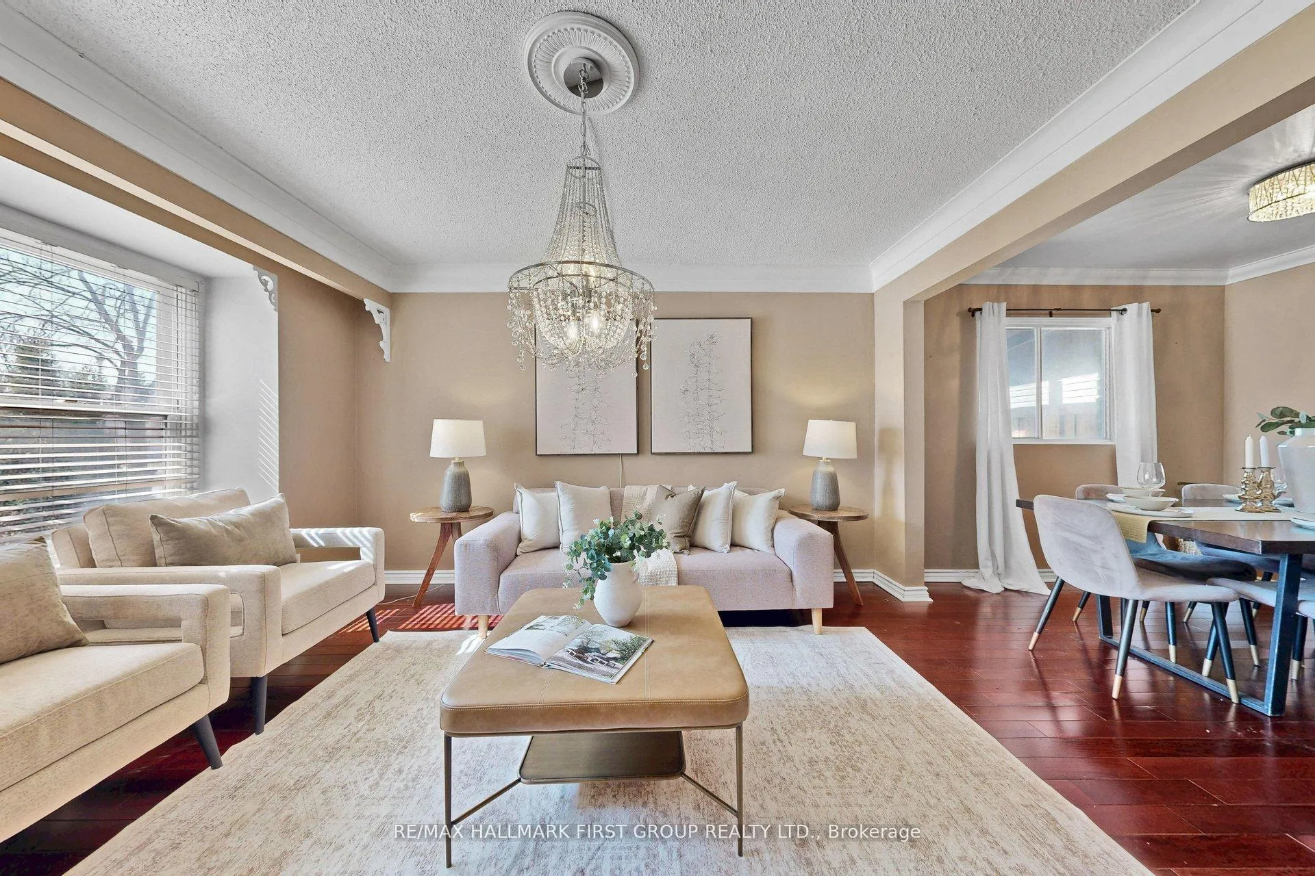 Photo 6 of 103 Nancy Mccredie Drive, Brampton, Brampton West — HOMEH