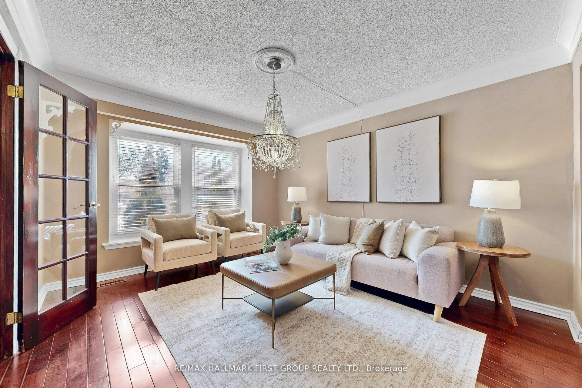 Photo 7 of 103 Nancy Mccredie Drive, Brampton, Brampton West — HOMEH