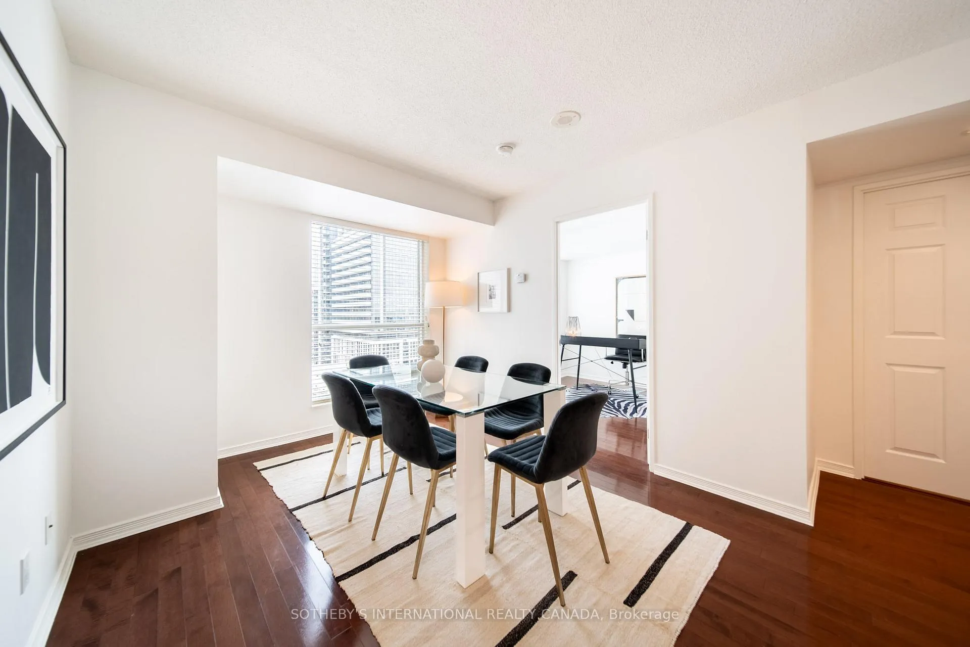 Photo 4 of Unit 1105, 230 King Street E, Toronto, Moss Park — HOMEH