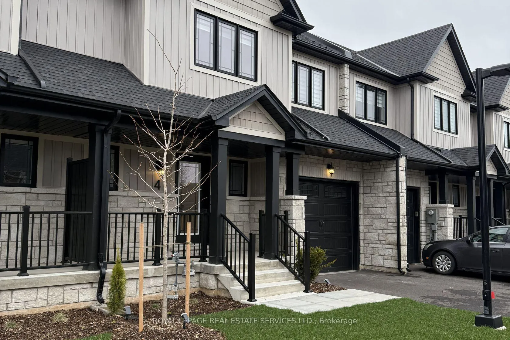 Photo 16 of Unit 4, 6894 Garner Road, Niagara Falls, Forestview — HOMEH