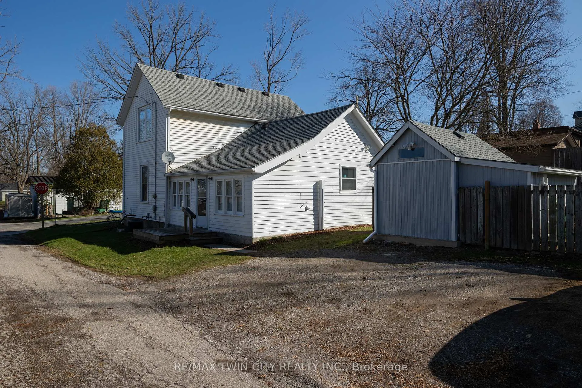 Photo 2 of 52 Temperance Street W, Norfolk, Waterford — HOMEH
