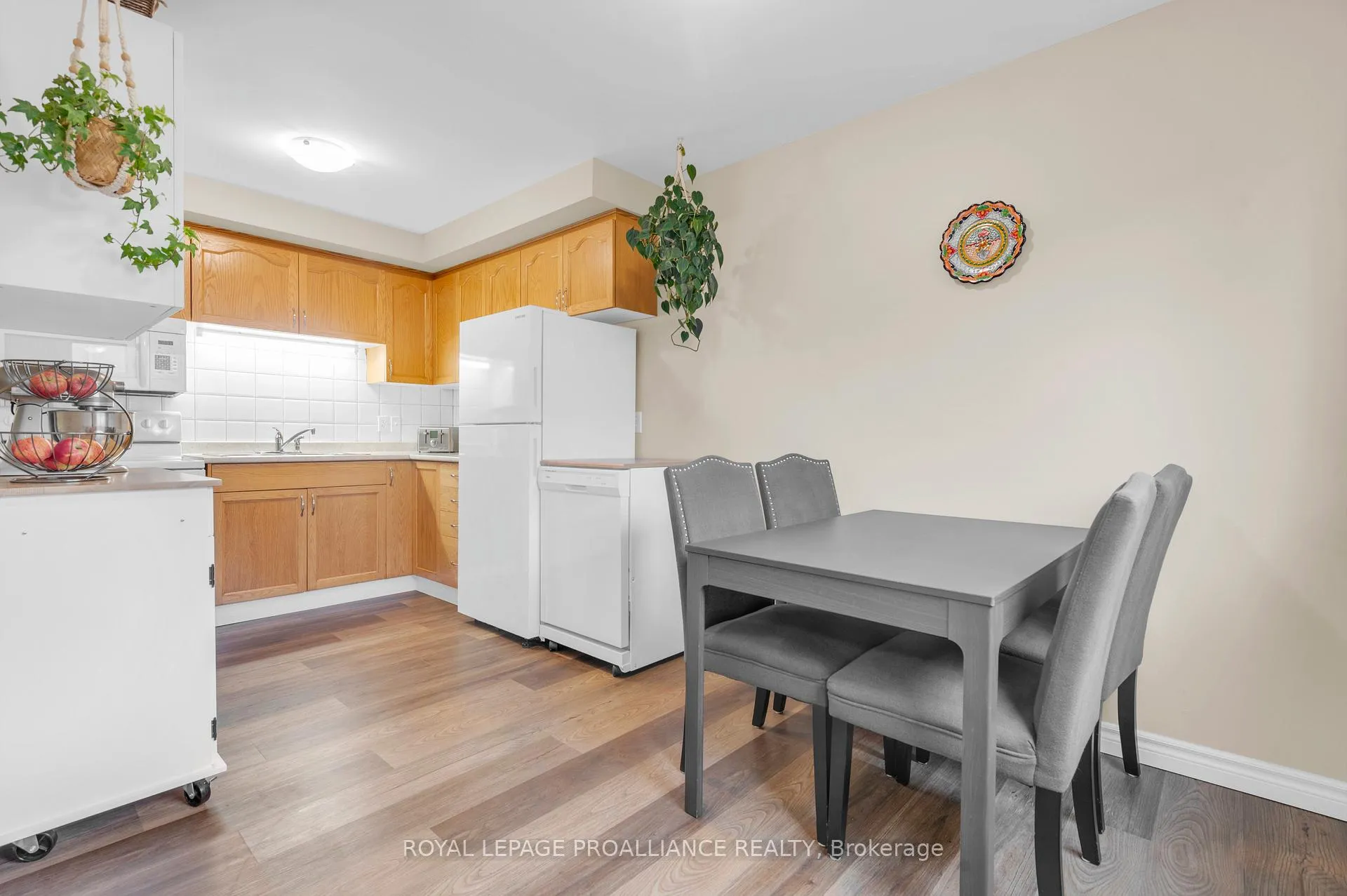 Photo 6 of Unit 31, 17 Tracey Park Drive, Belleville, Belleville Ward — HOMEH