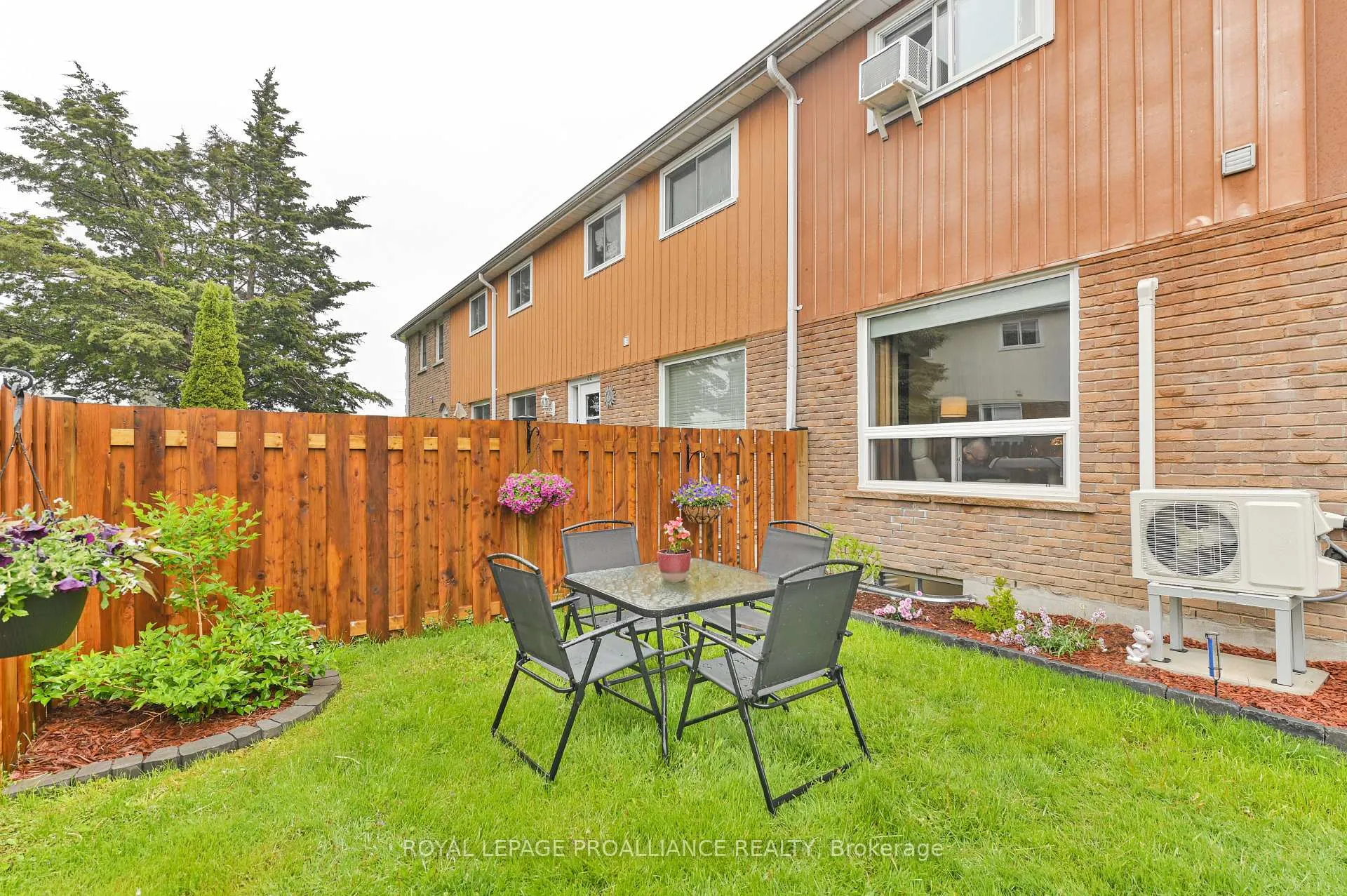 Photo 26 of Unit 31, 17 Tracey Park Drive, Belleville, Belleville Ward — HOMEH