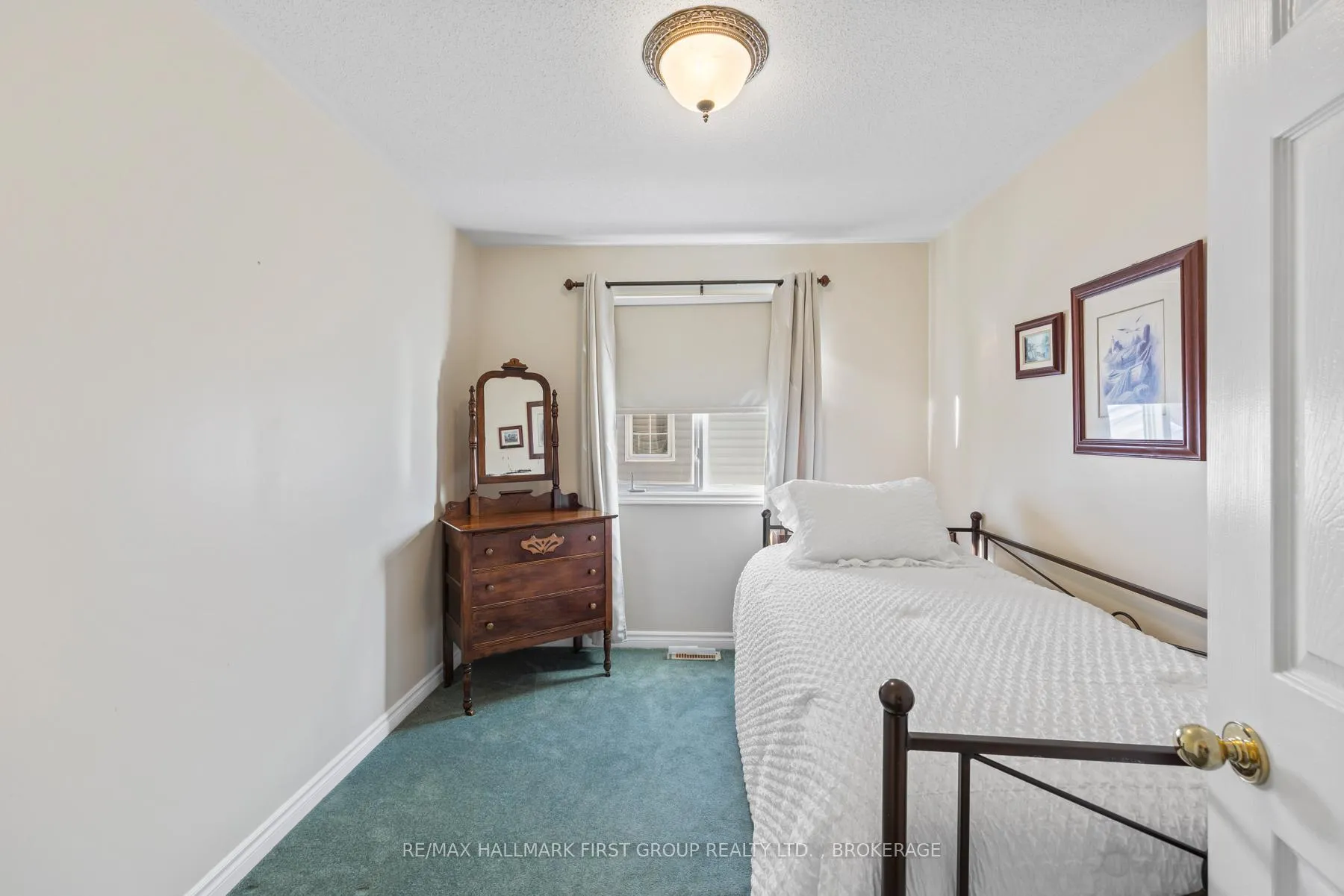Photo 19 of 979 Rainbow Crescent, Kingston, Kingston East (Incl Barret Crt) — HOMEH
