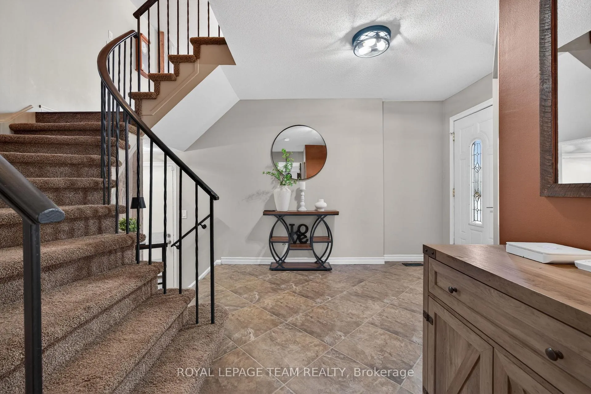 Photo 3 of 161 Springwater Drive, Ottawa, Kanata - Bridlewood — HOMEH