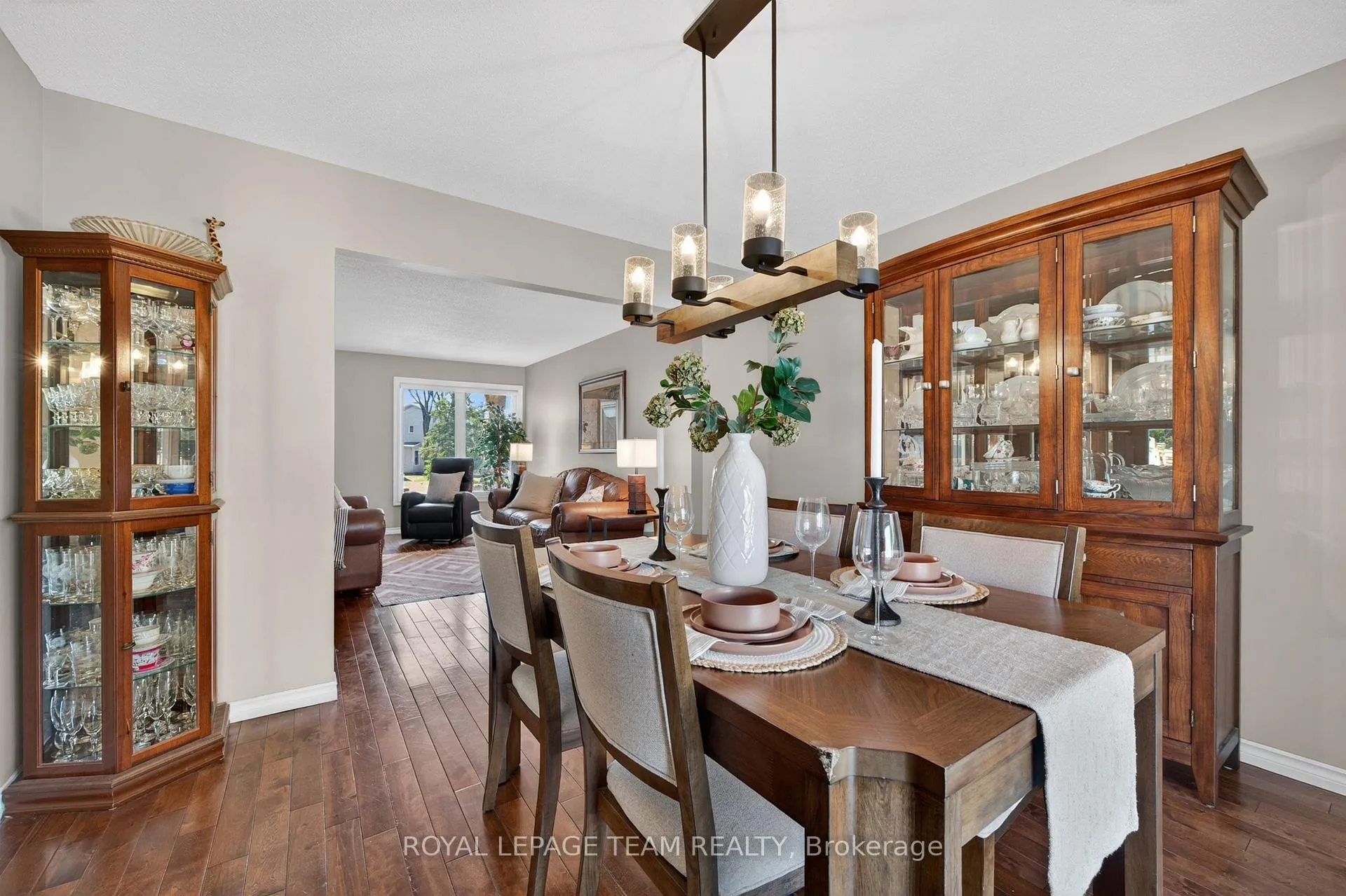 Photo 10 of 161 Springwater Drive, Ottawa, Kanata - Bridlewood — HOMEH