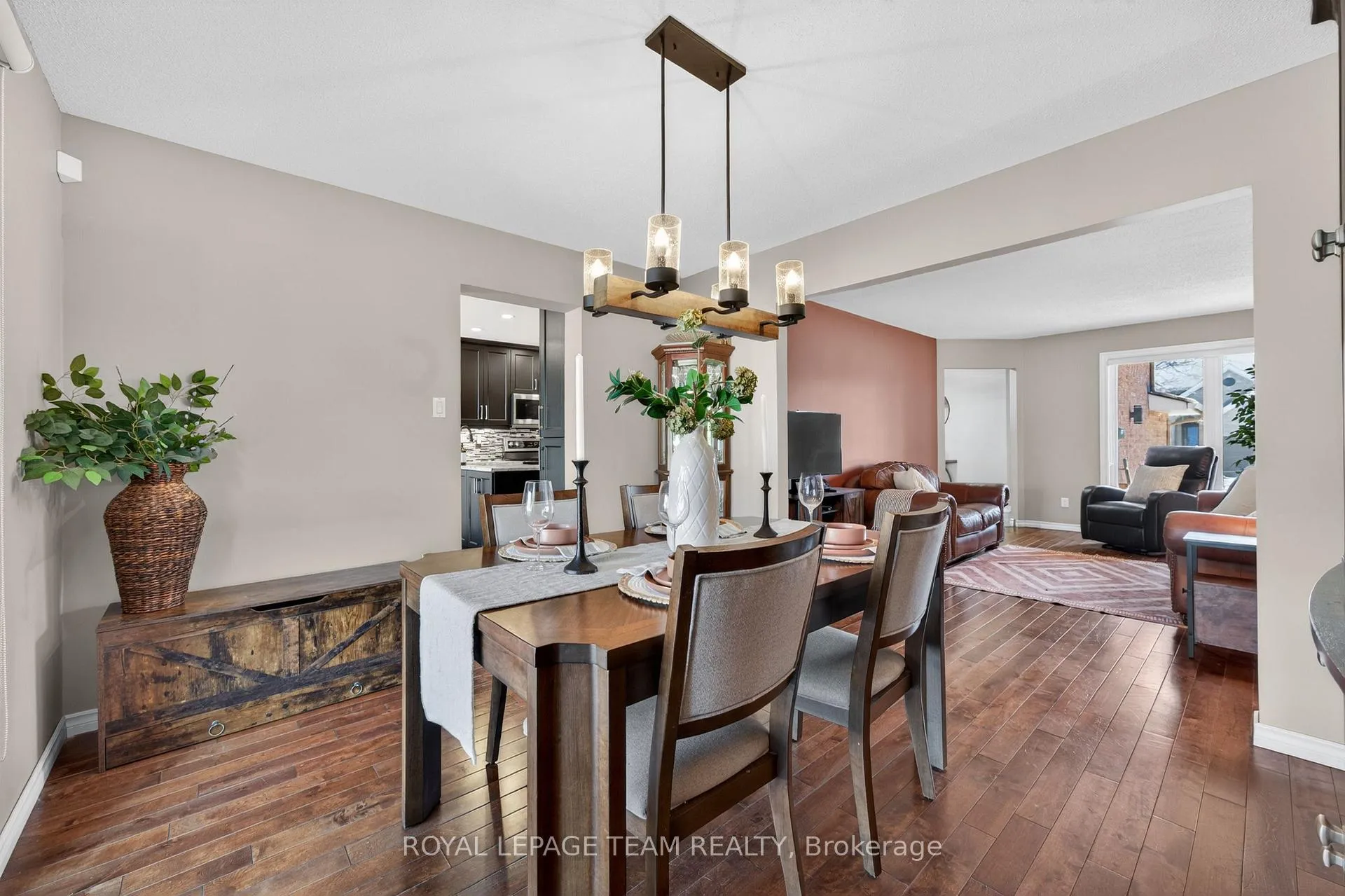 Photo 11 of 161 Springwater Drive, Ottawa, Kanata - Bridlewood — HOMEH